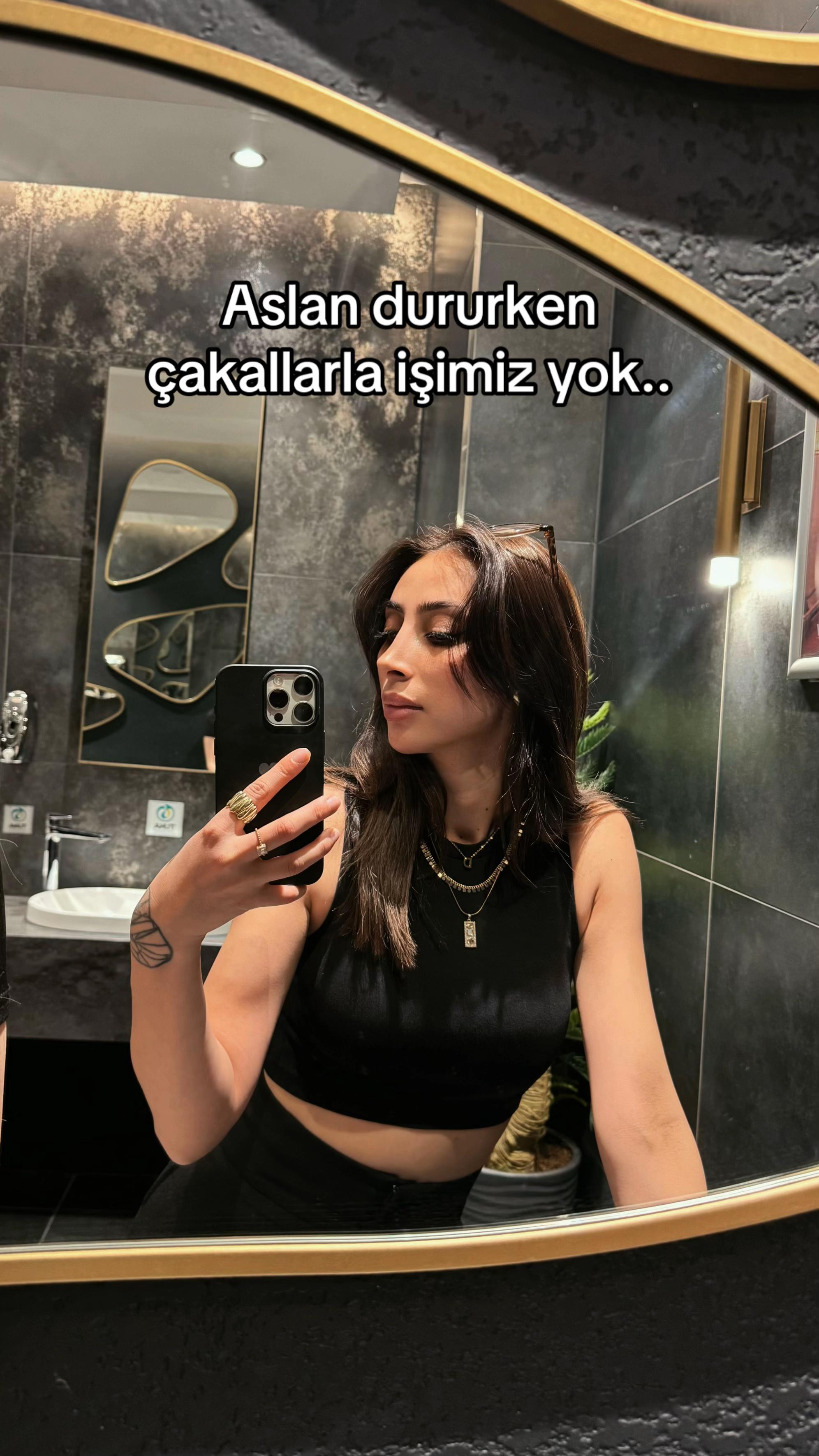 @Derya Budaklı ރ