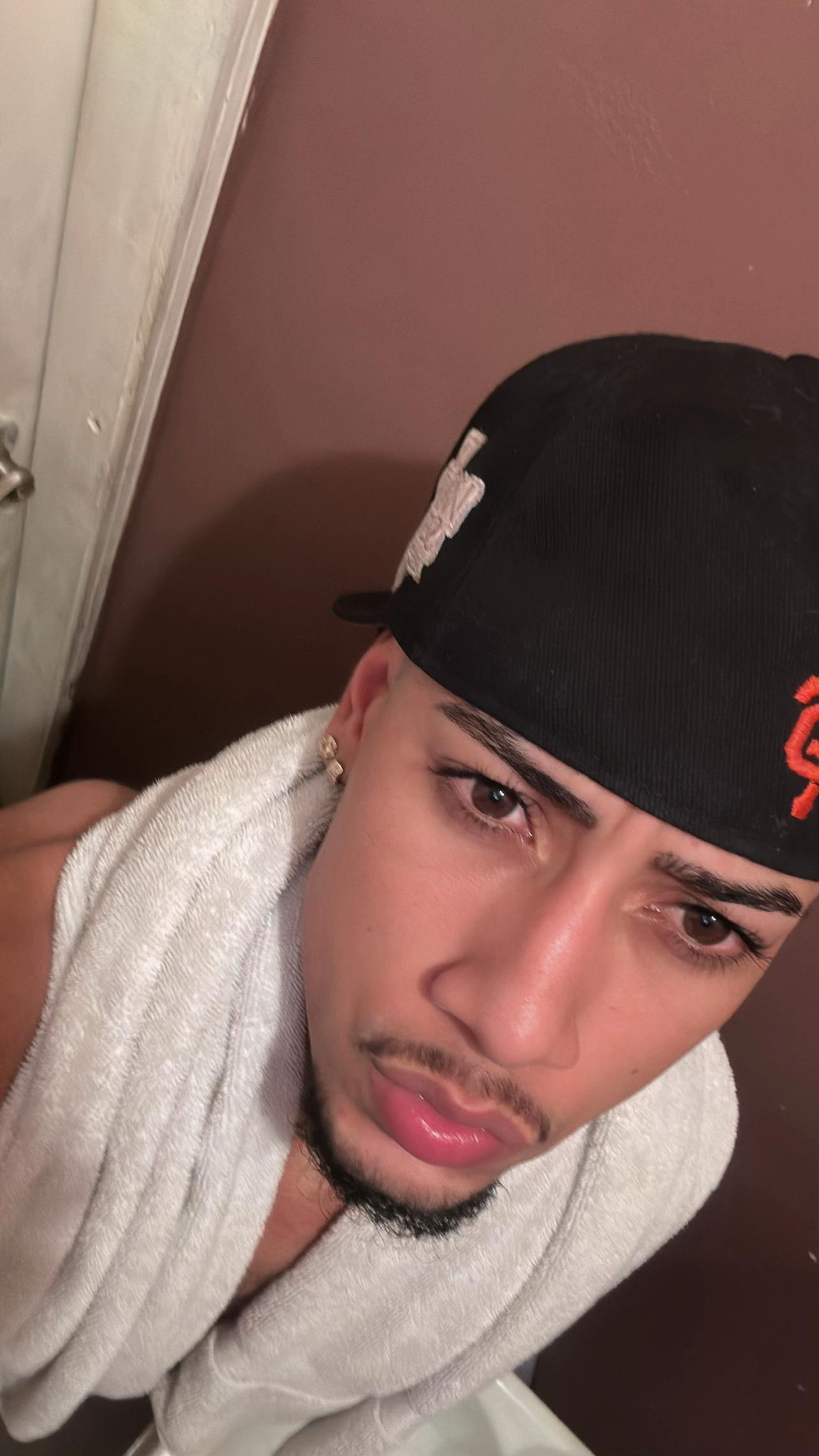@Angelito🇭🇳🤴🏽
