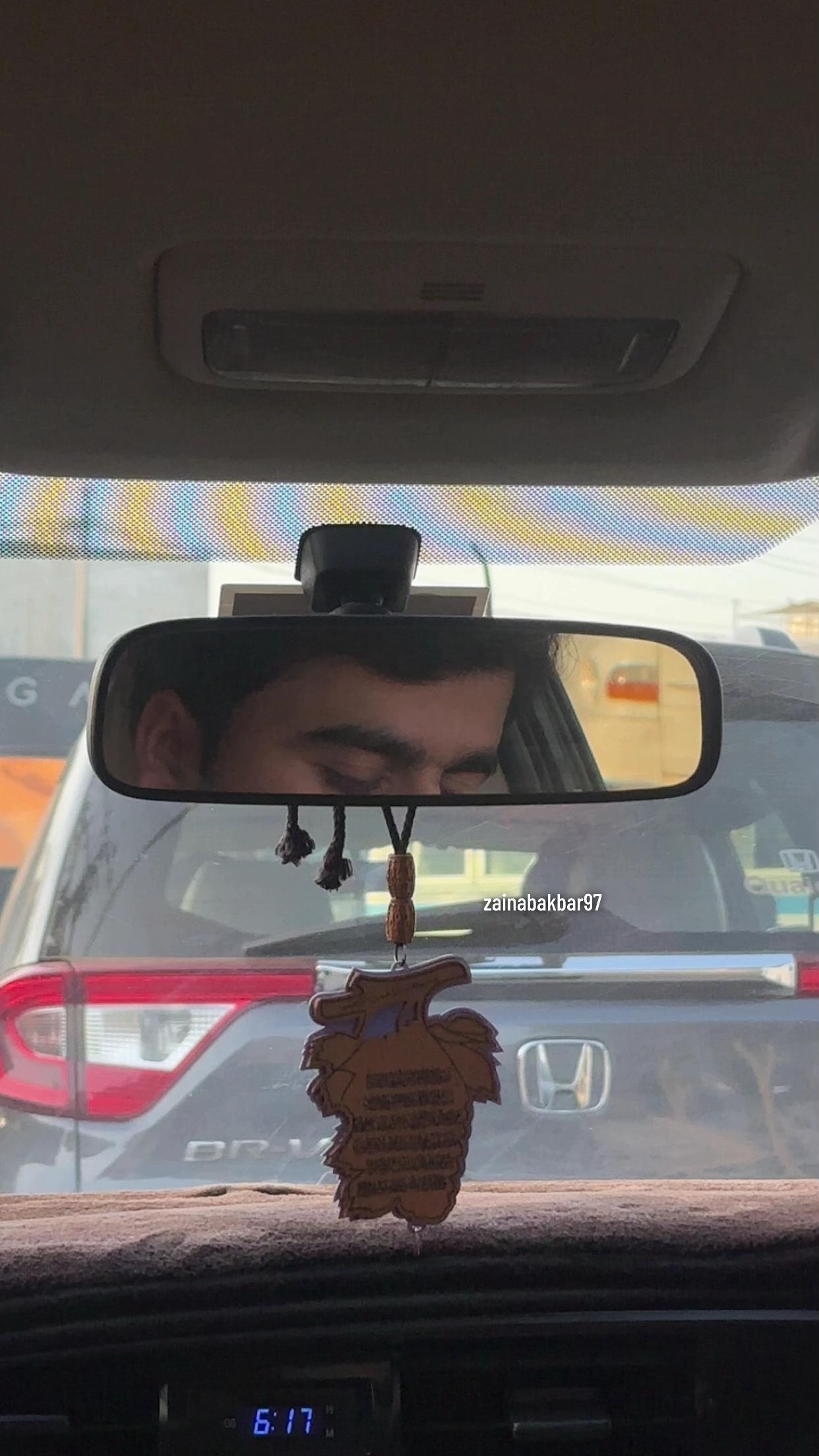 @zainii-🧸