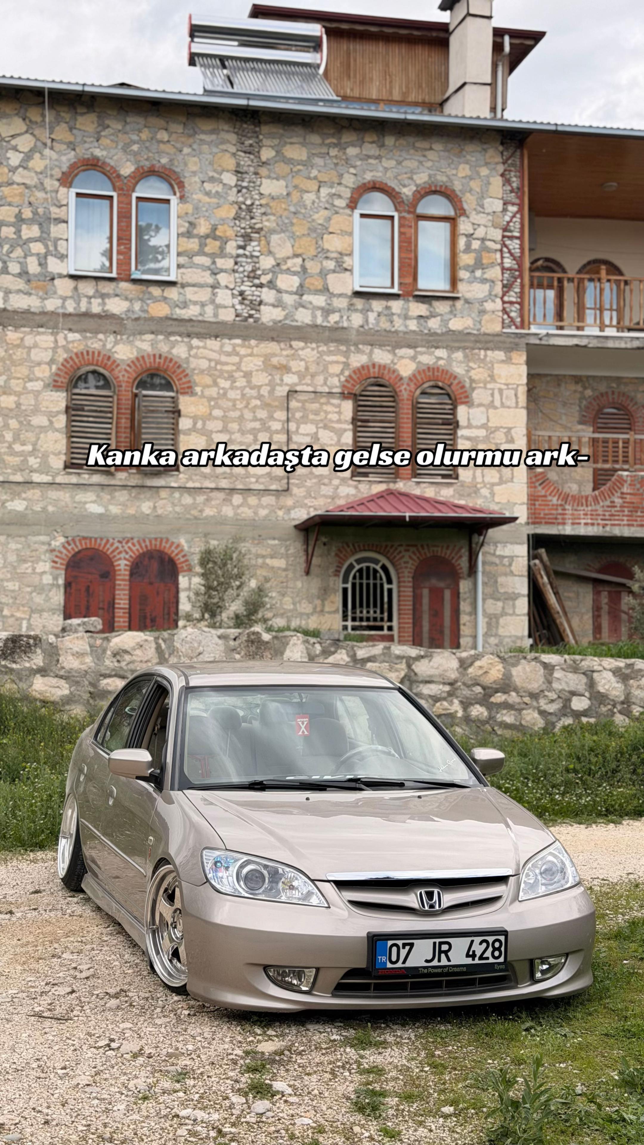 @hakanesref_