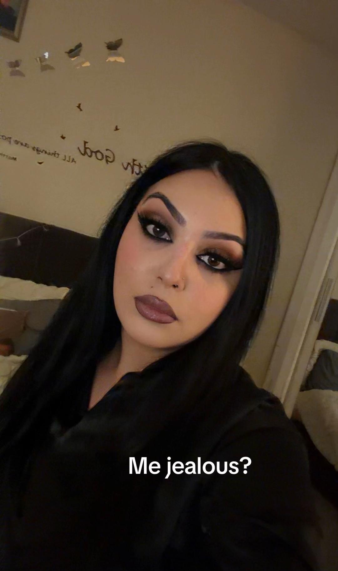 @Chanella