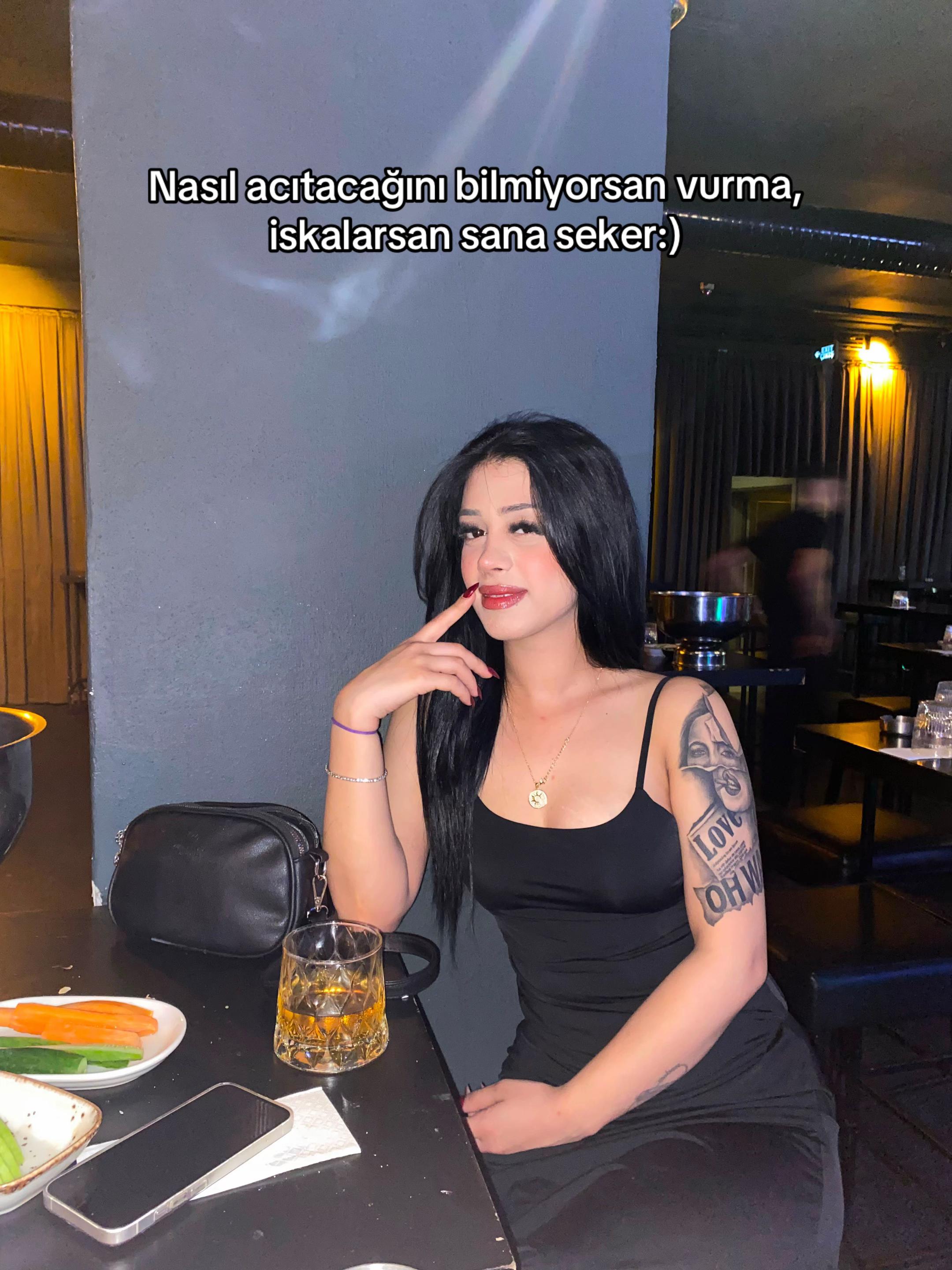 @Haticeekeerr