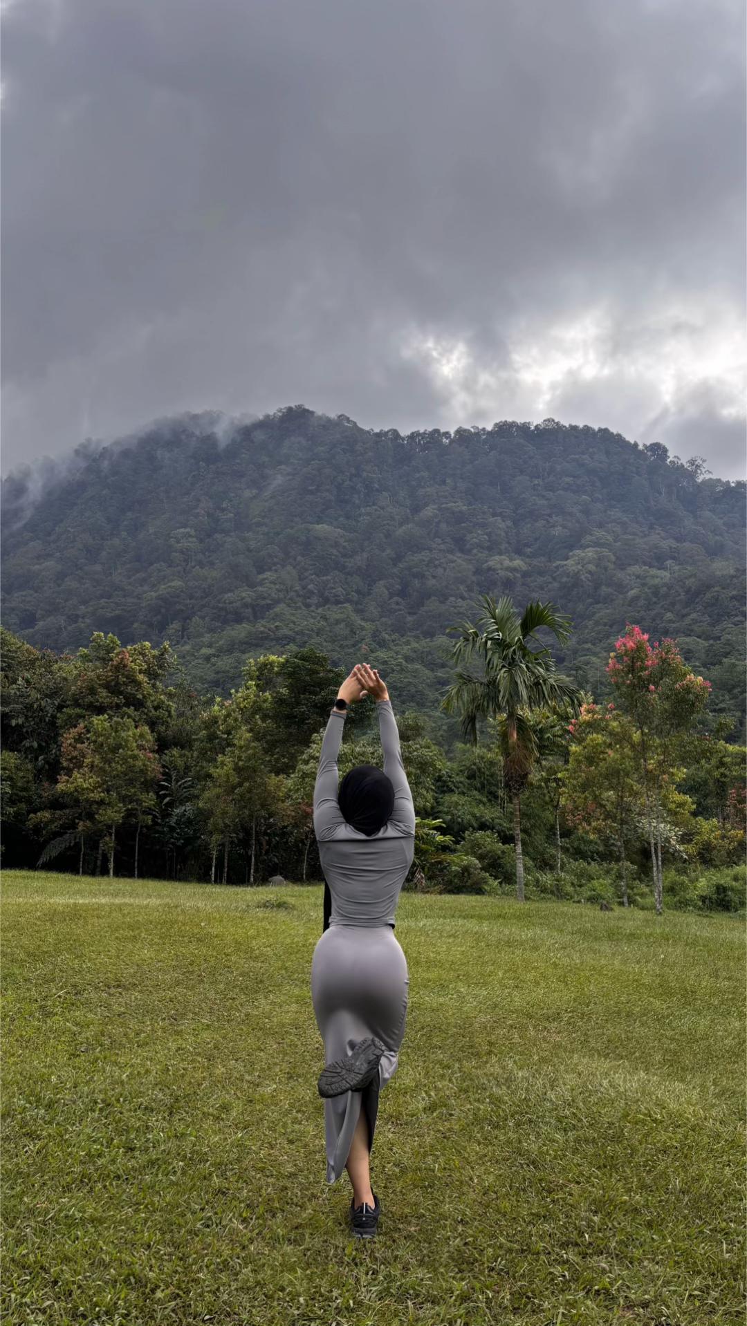 @khairaninana