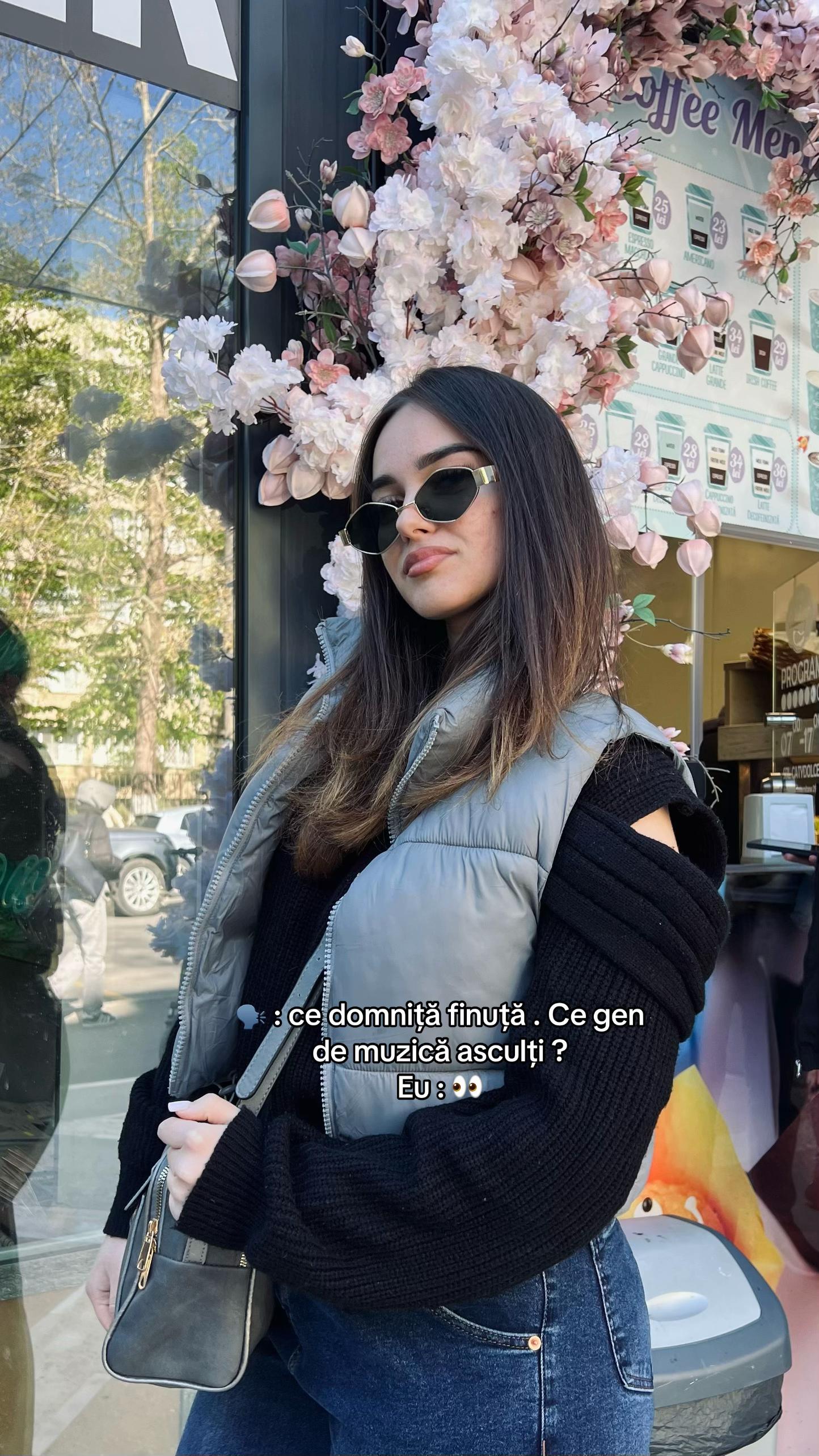 @Marionela G