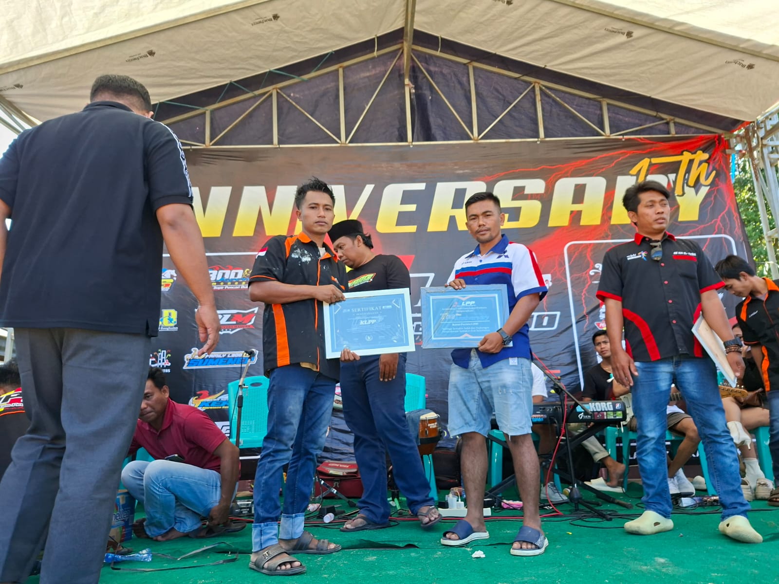 @poetra akbar