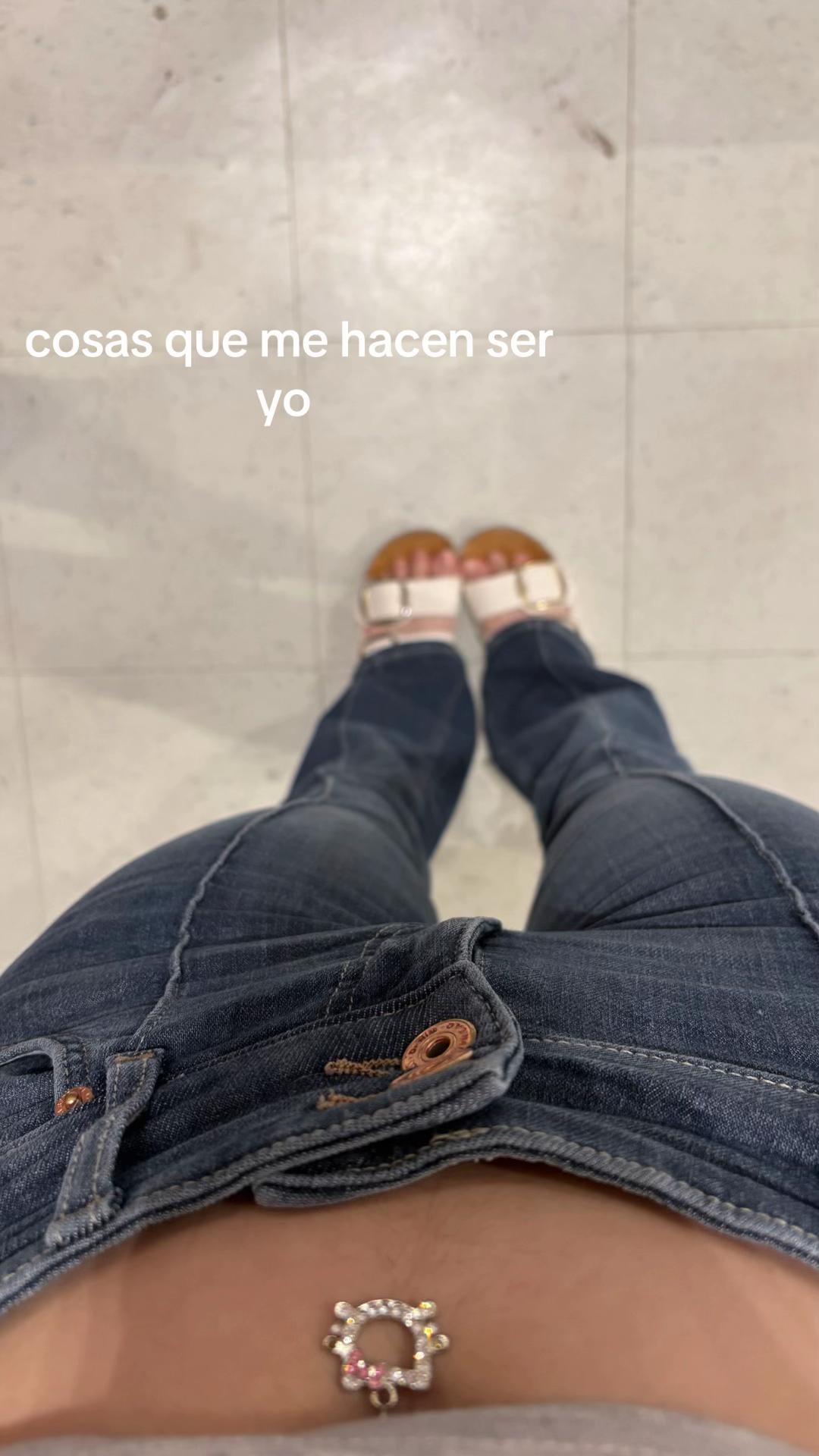 @<3