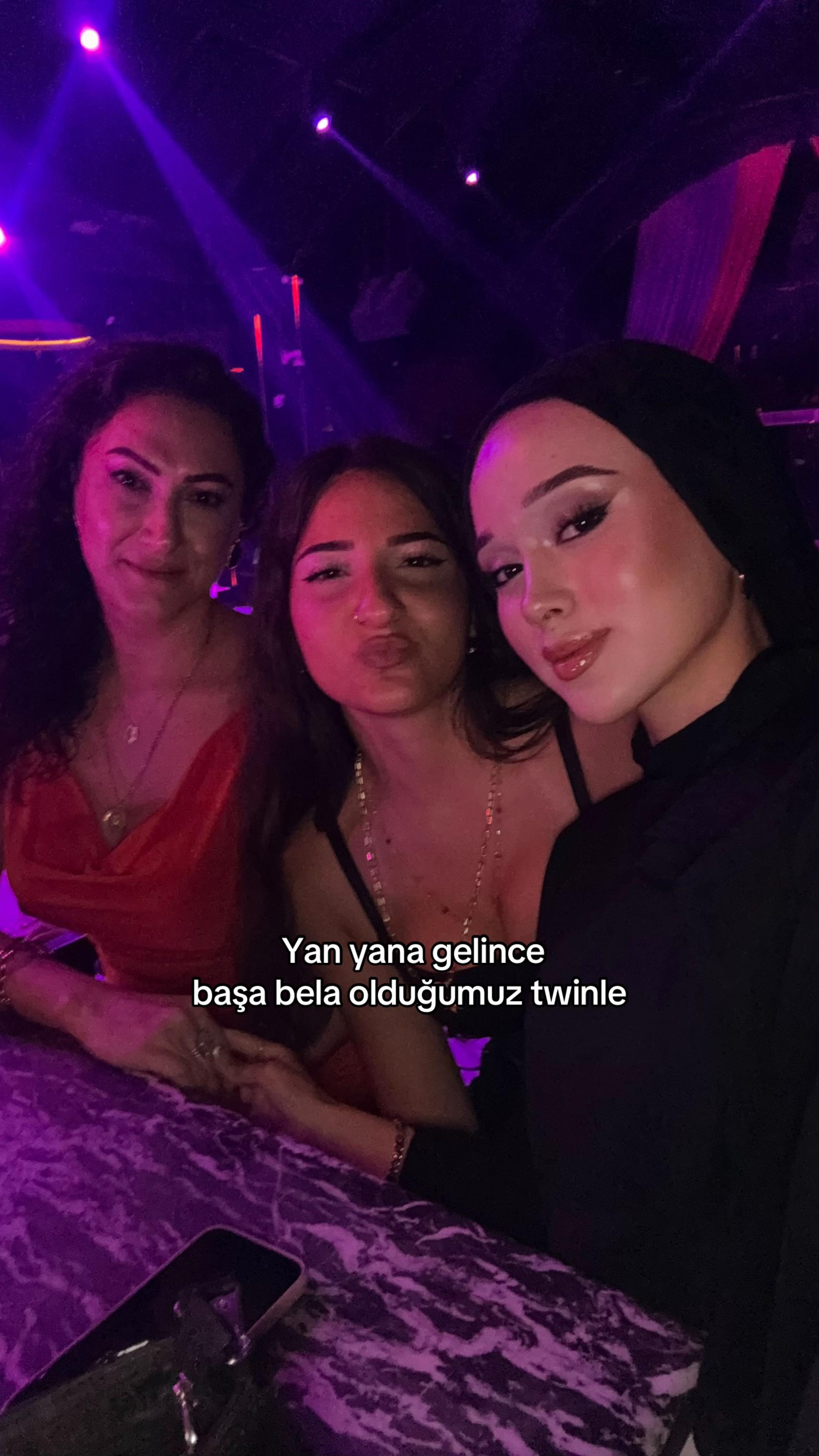 @🫧