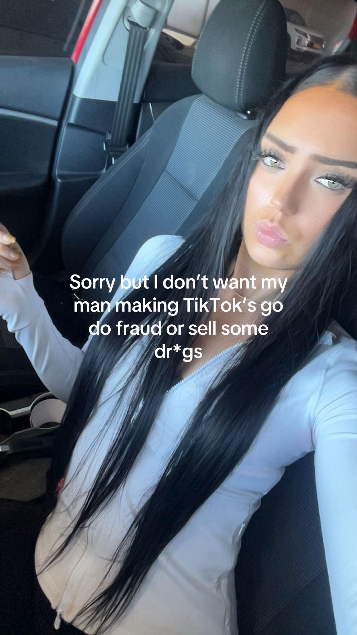 @Sophieee