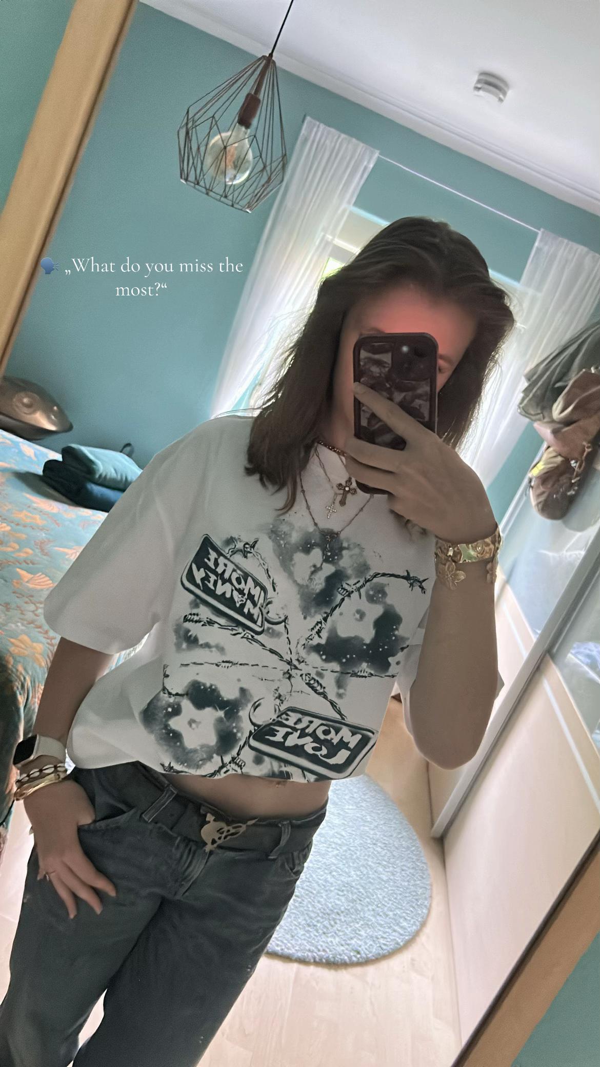 @Enya