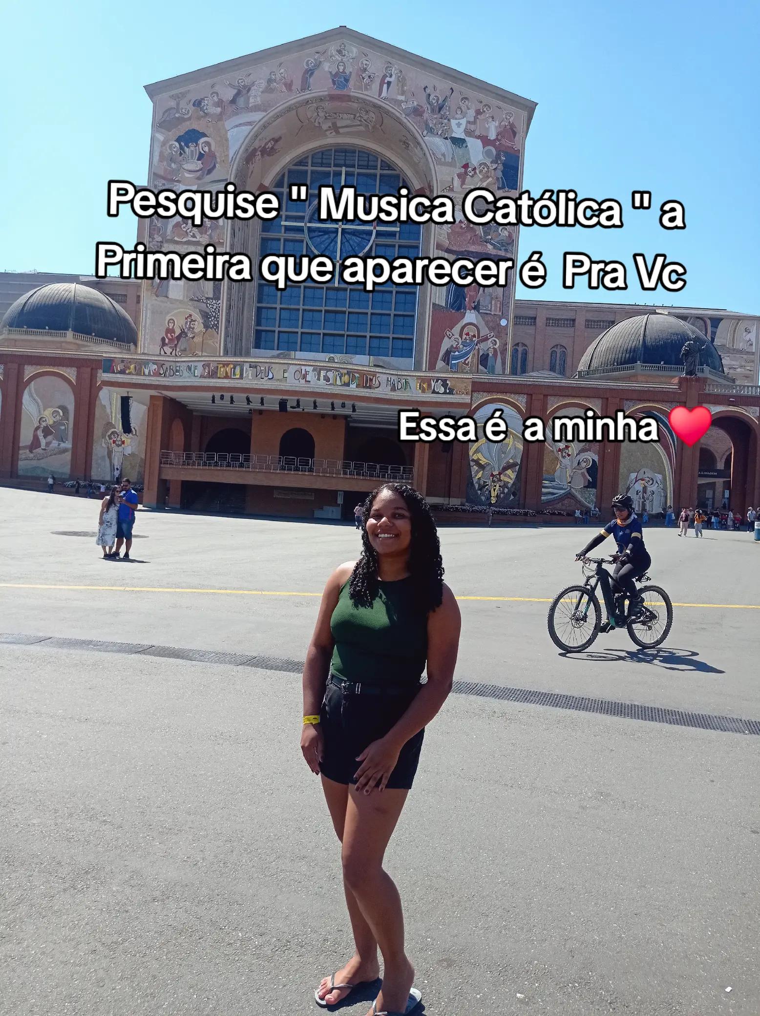 @&Eacute;rica Gomes