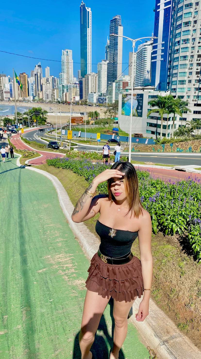 @Sandrita🐝