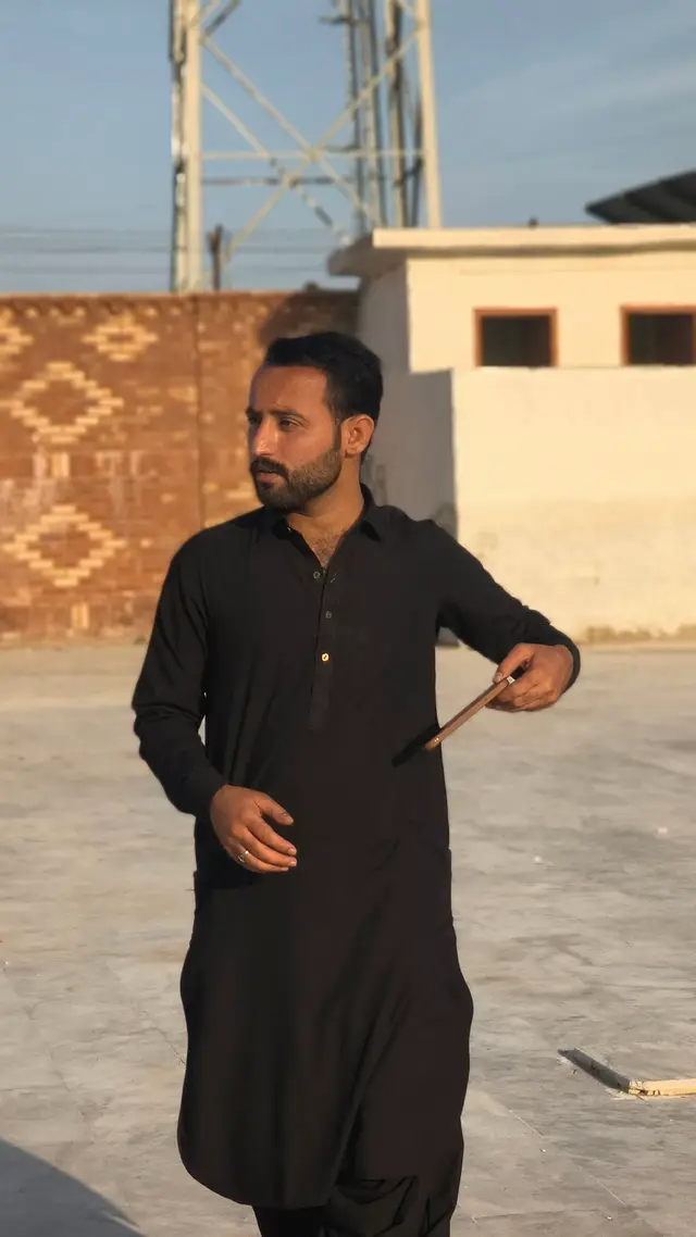 @👑مرتضیٰ بلوچ 👑