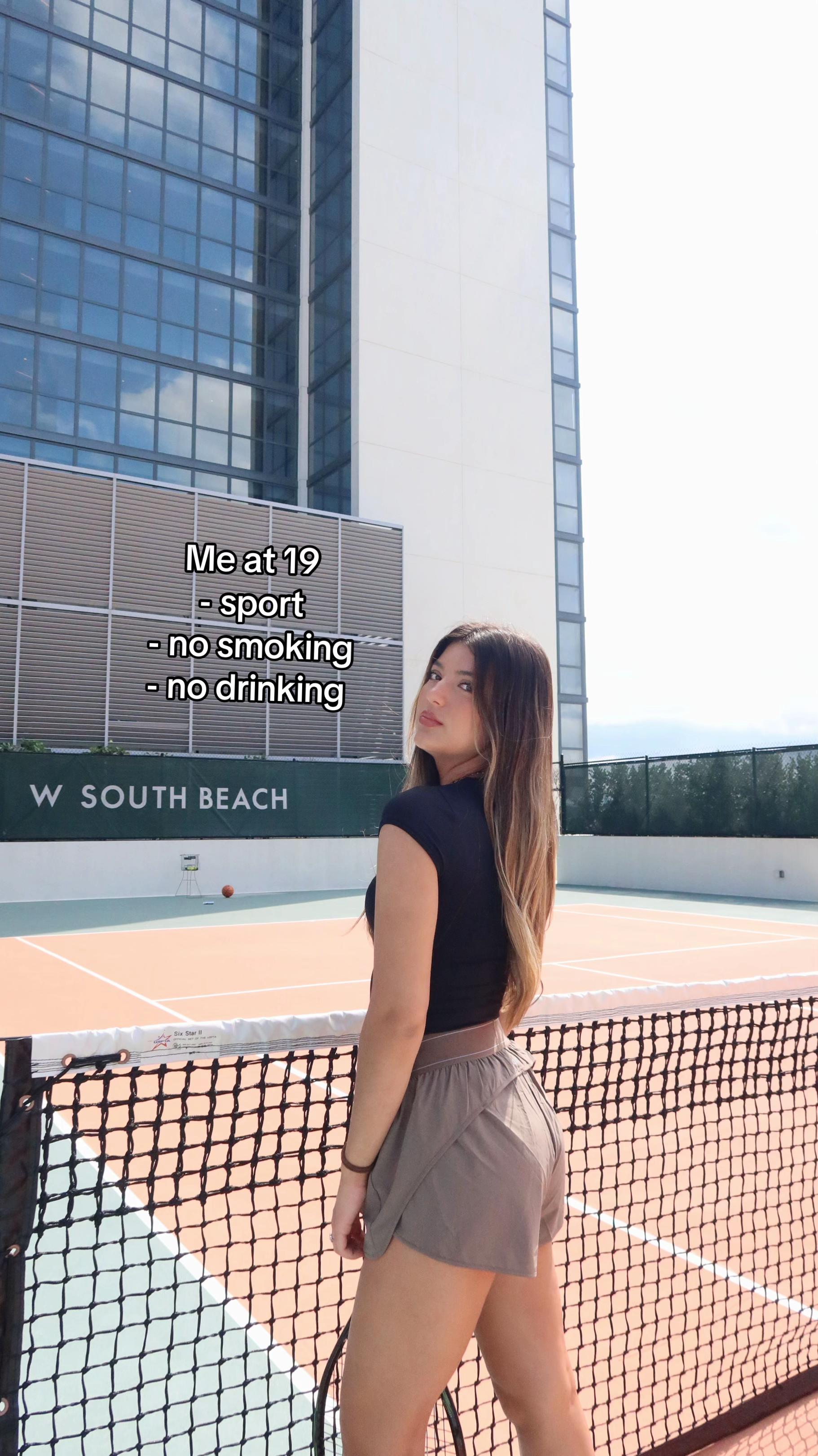 @laura