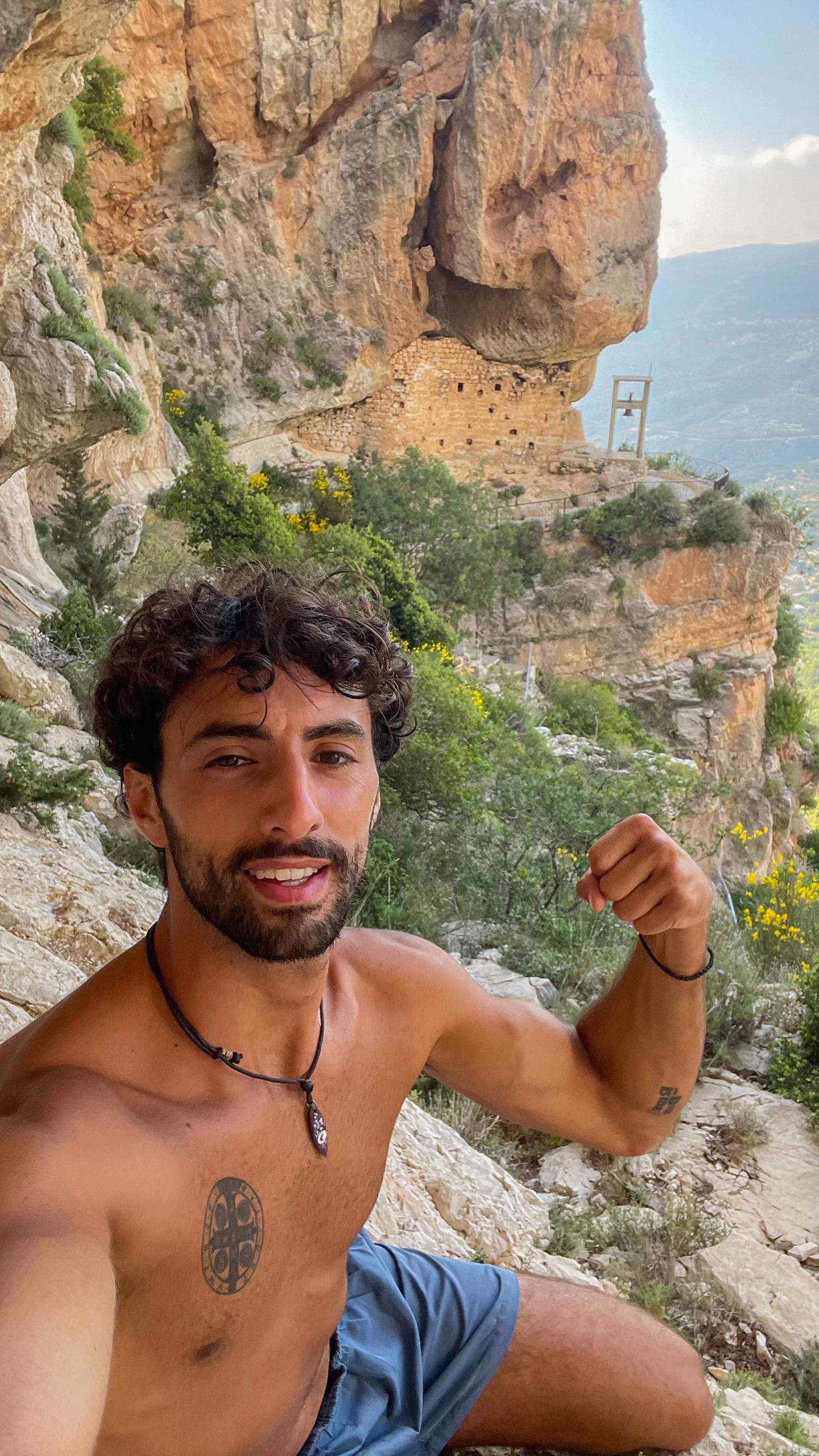@Joe charbel nicolas