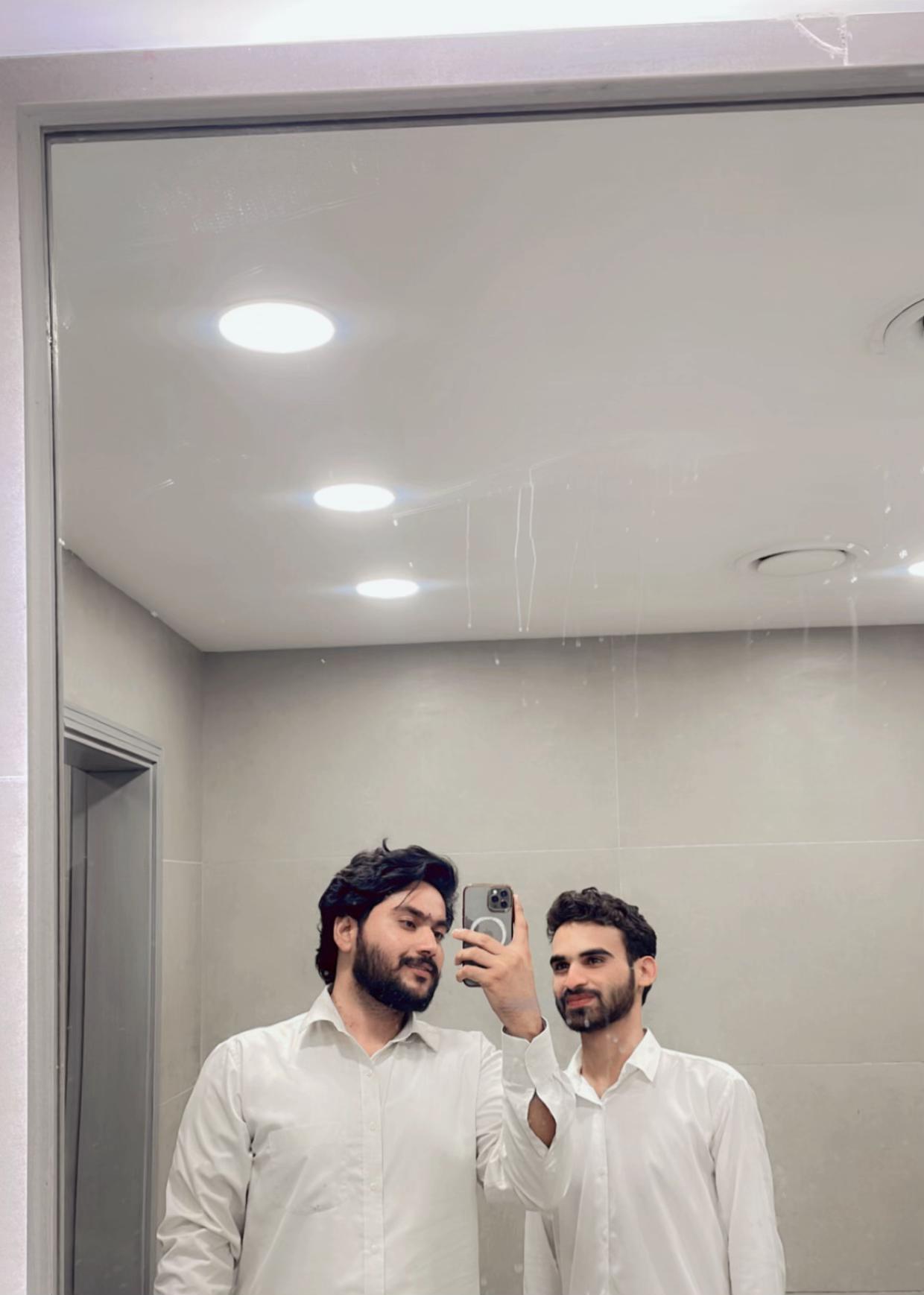 @ع