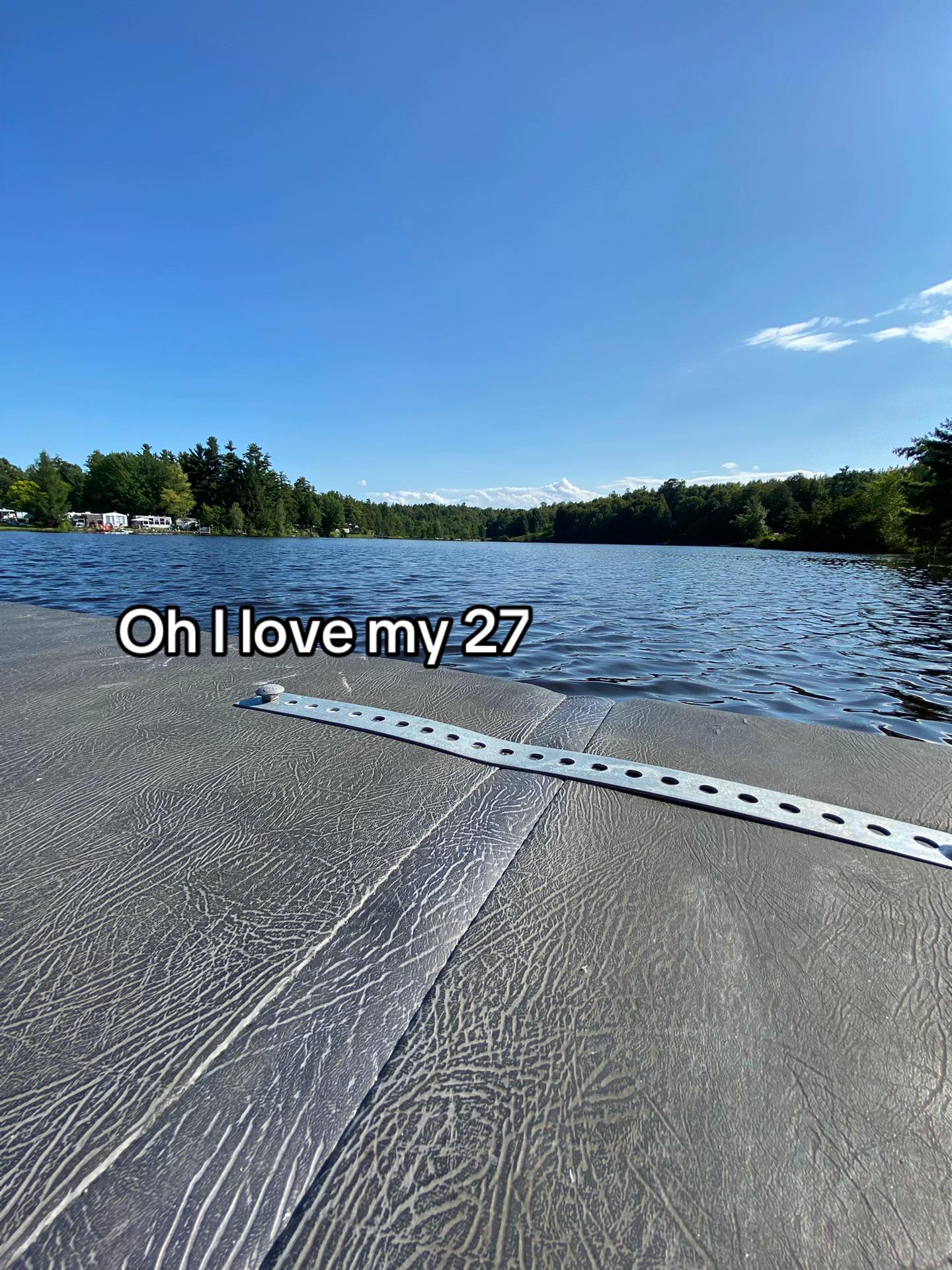 @Lay
