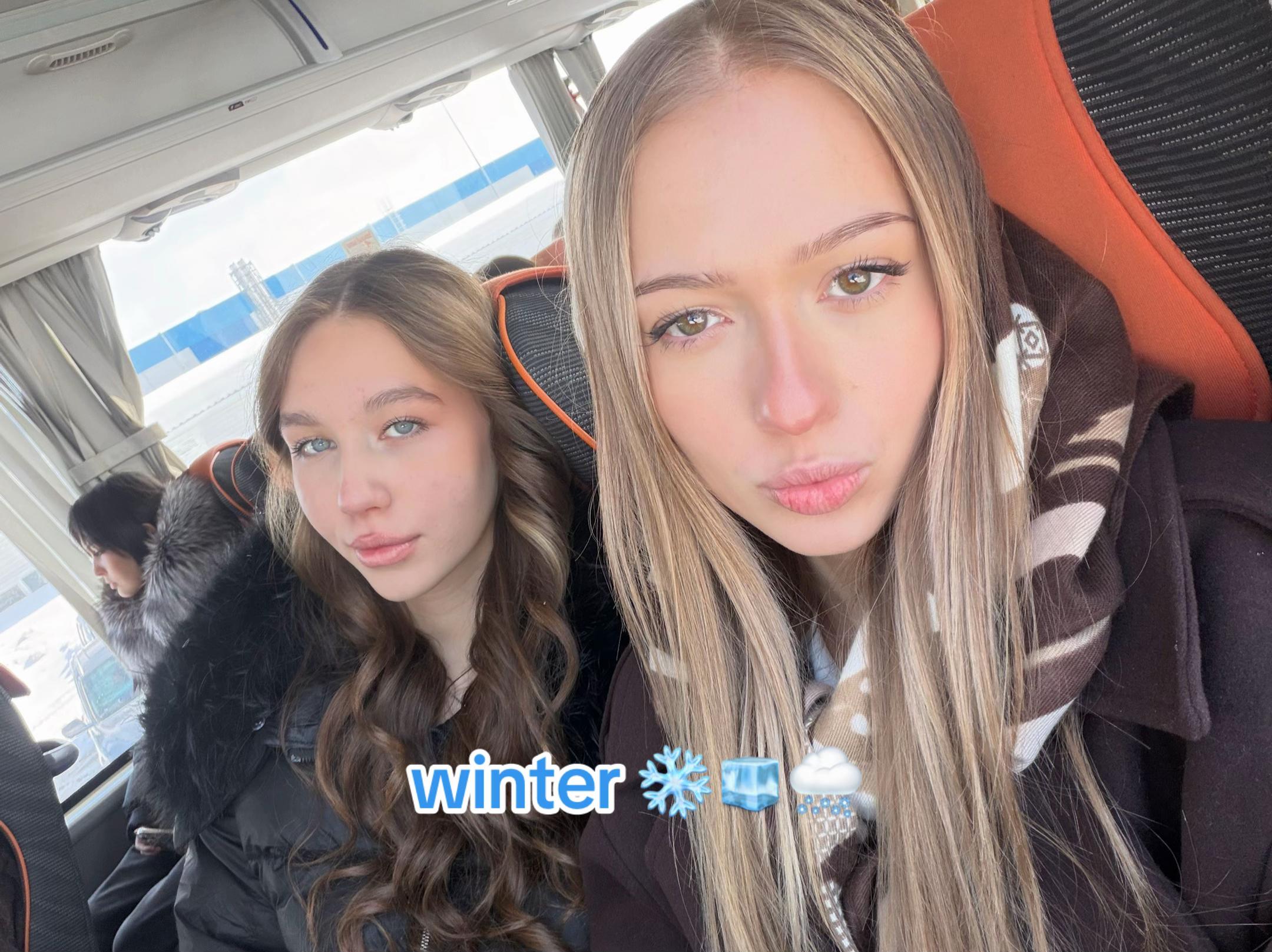 @ROZOVA