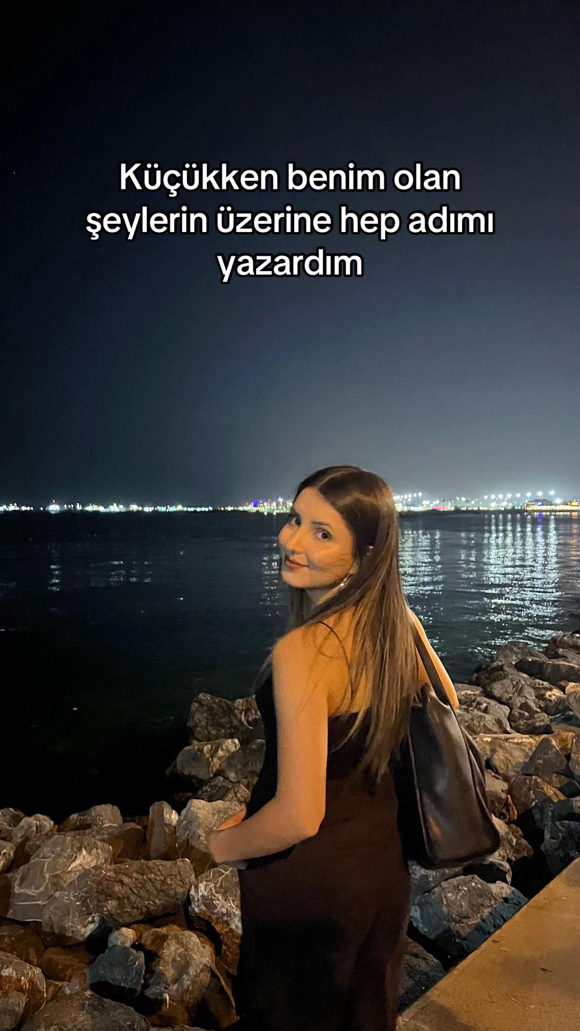 @✨