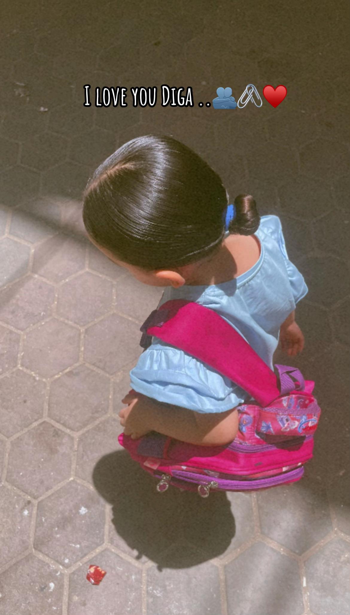 @تديني ورده أديك (فُله)😅🩷