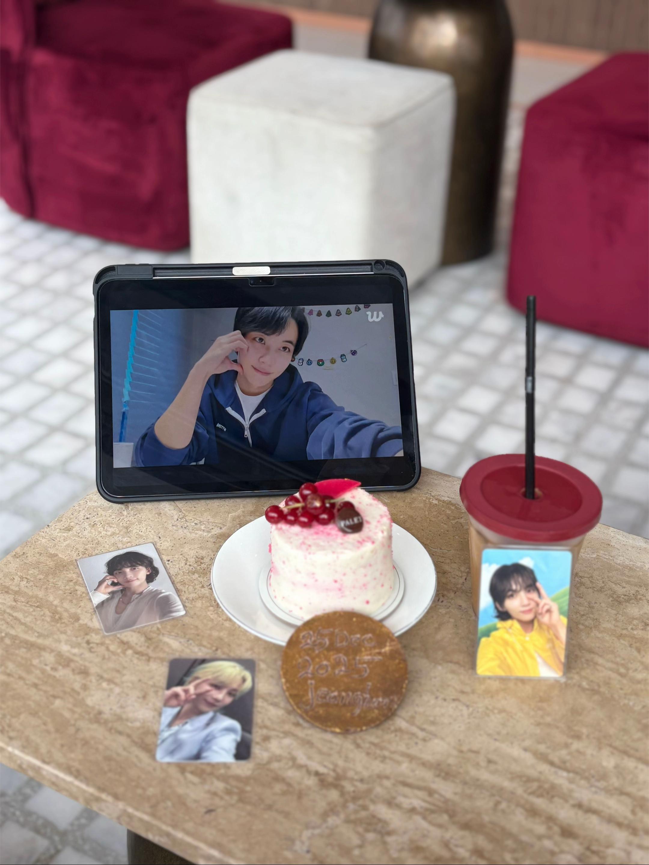 @Wej
