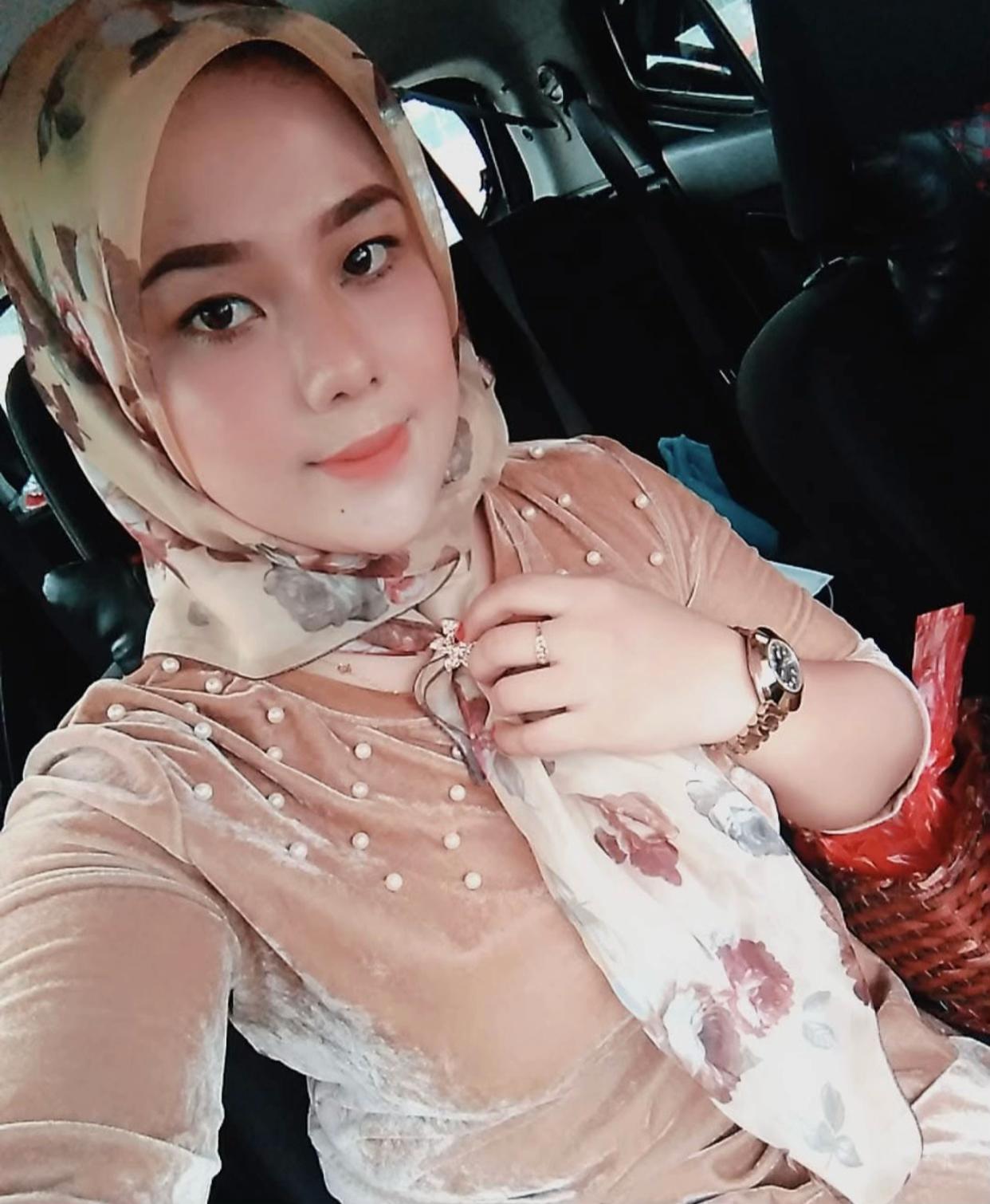 @Dada~