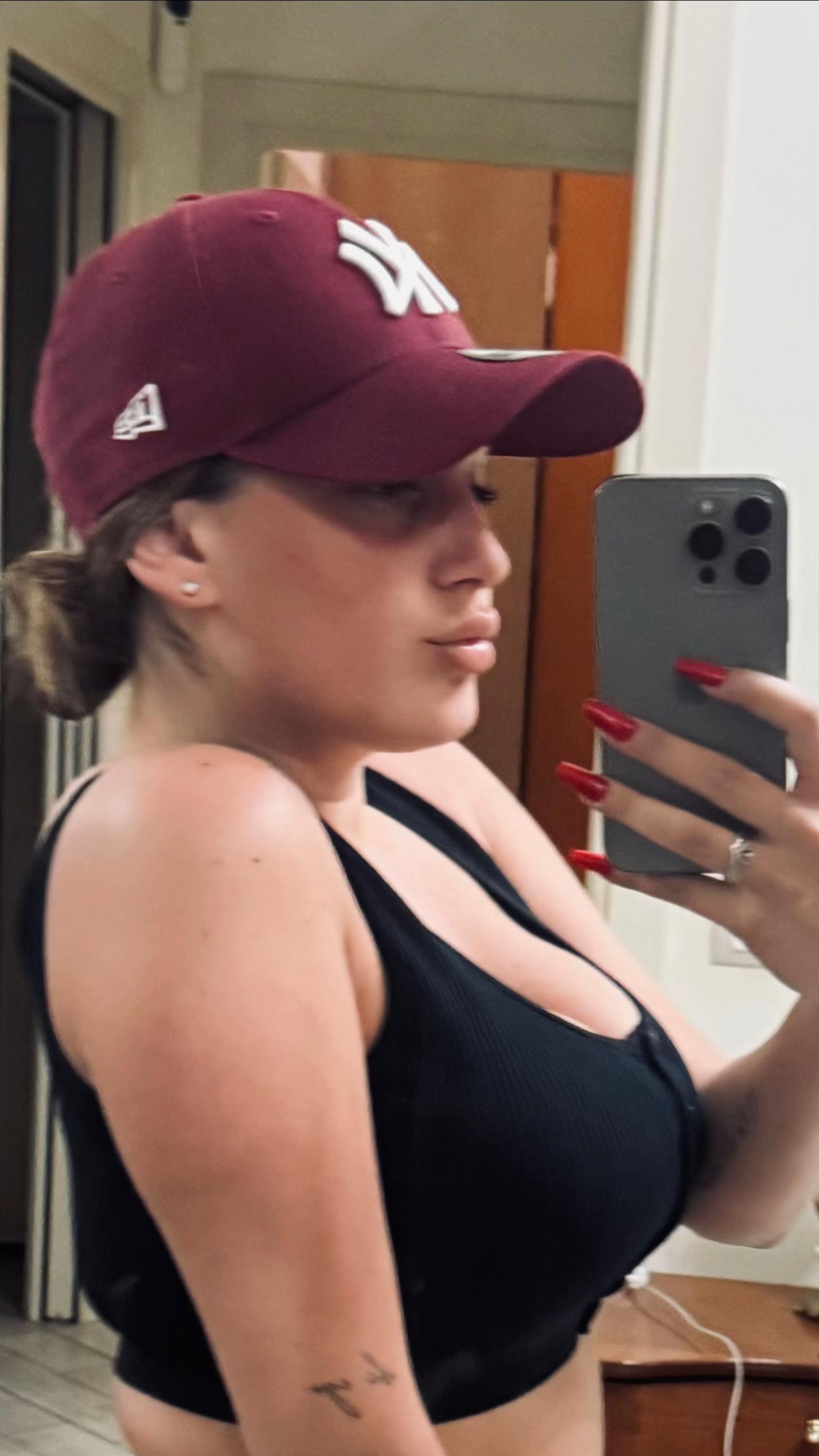 @𝐸𝓂𝓎