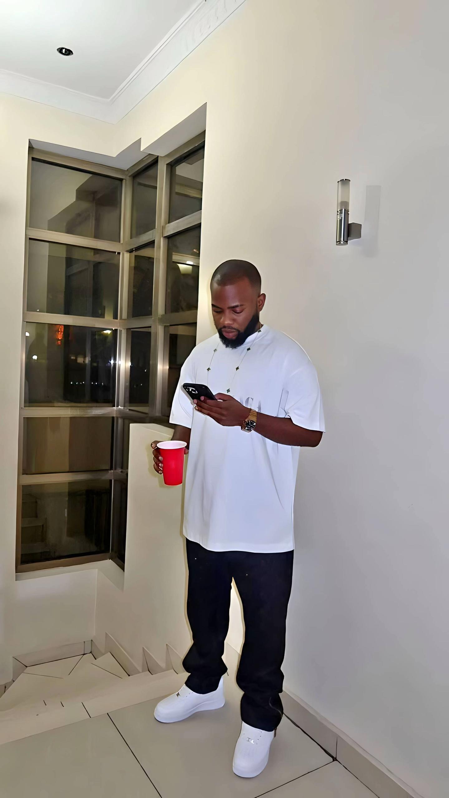 @THE MAN🦉