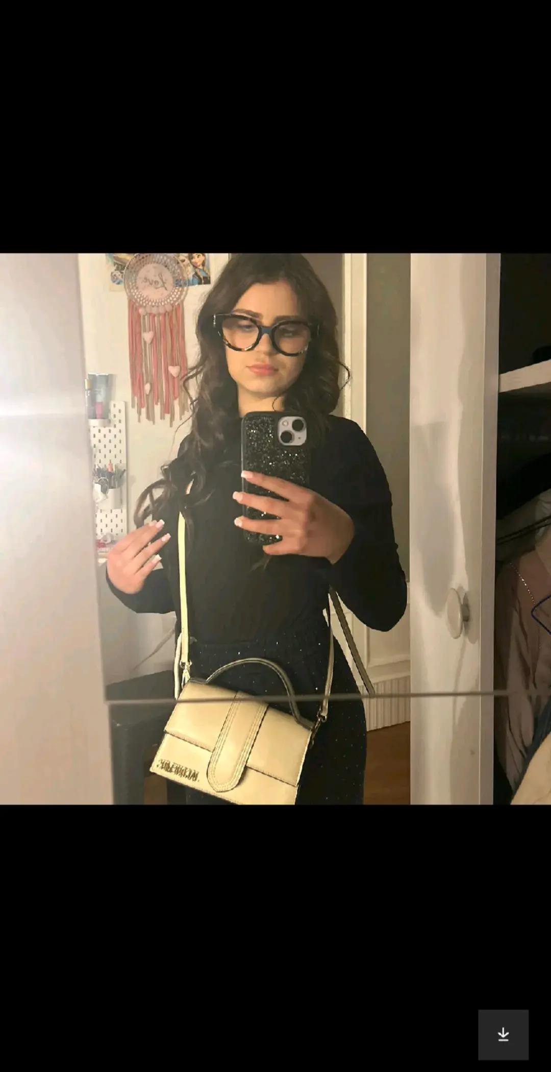 @introvabile 17