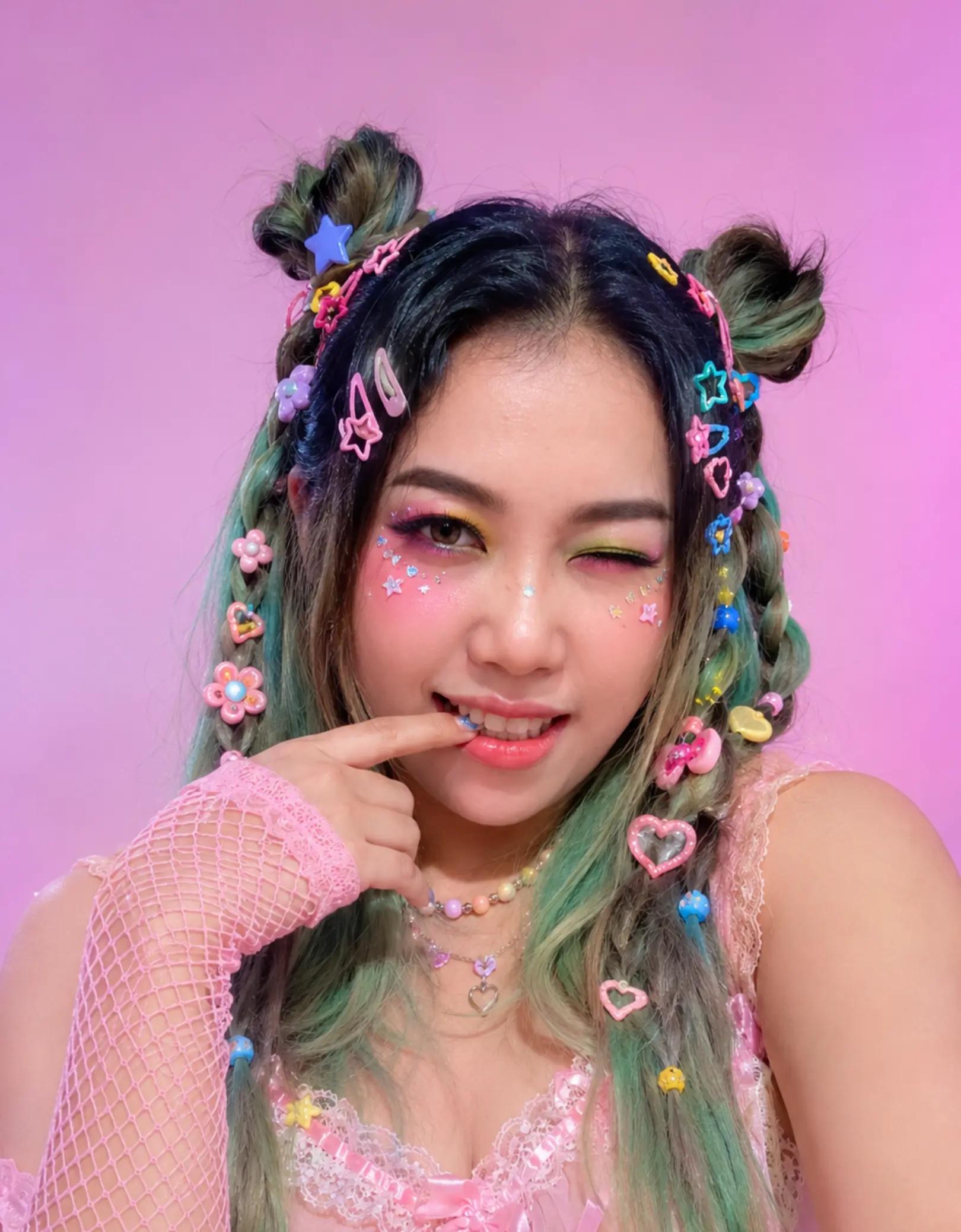 @Ameyhira23