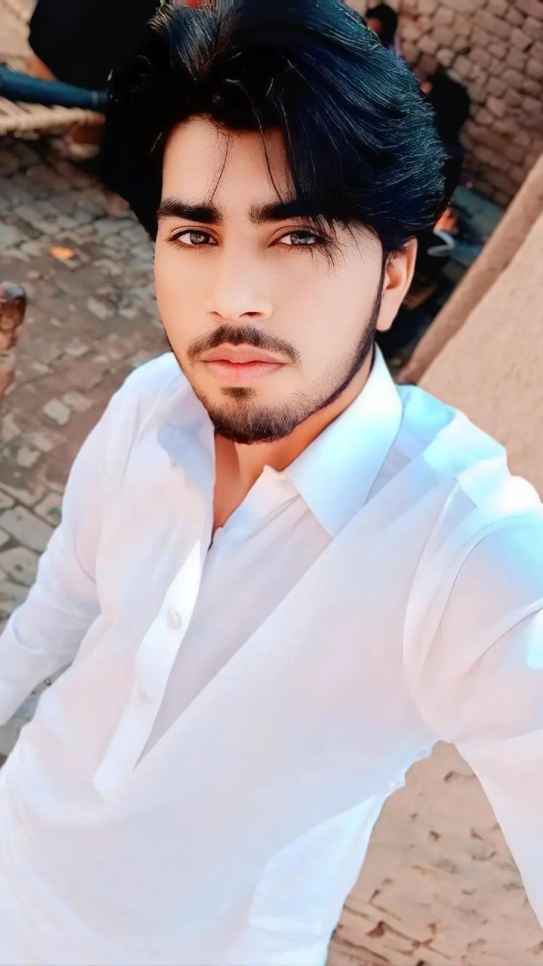 @꧁☬Qaisar★︎ khokhar☬꧂