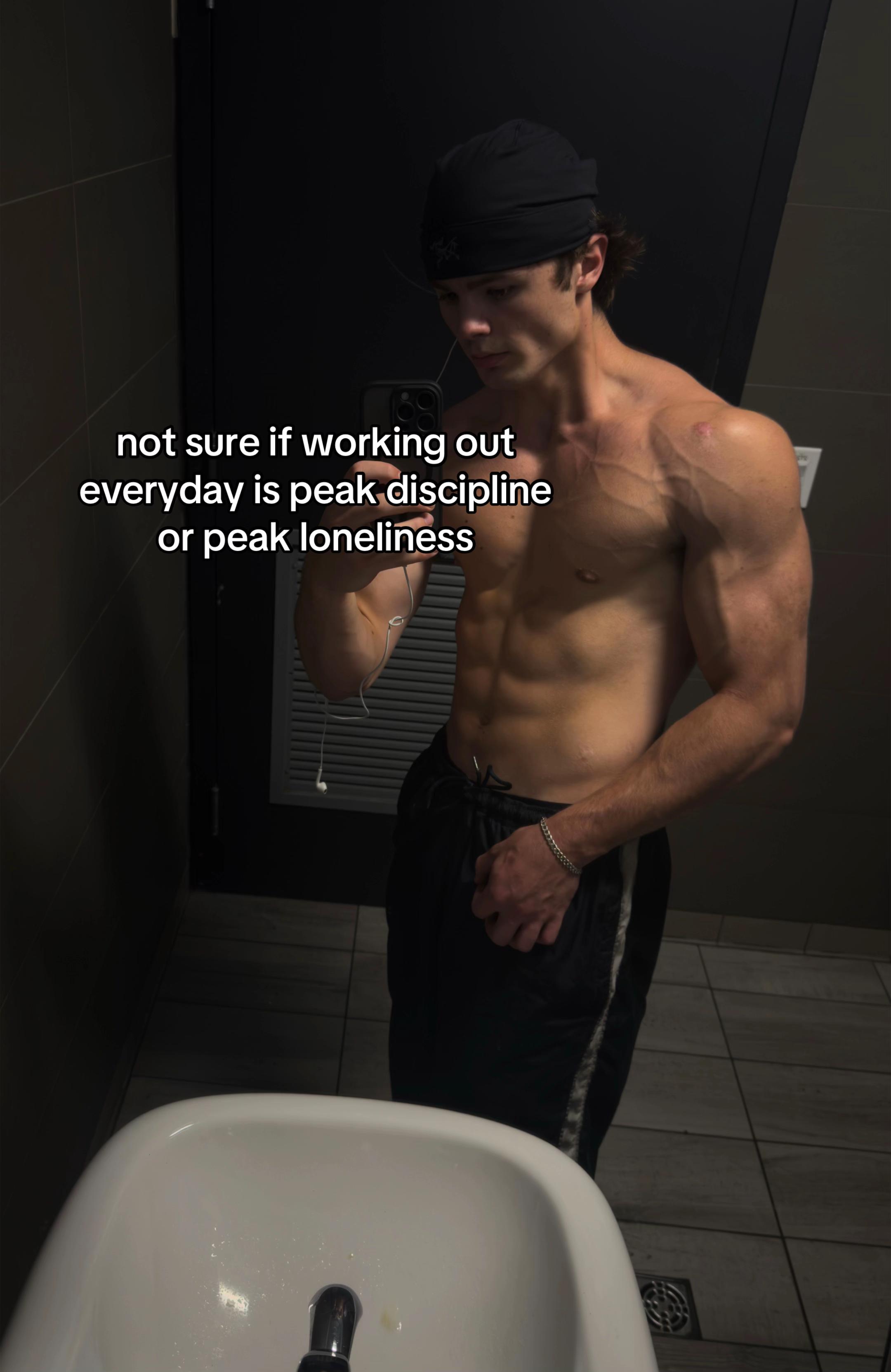 @notcaelen