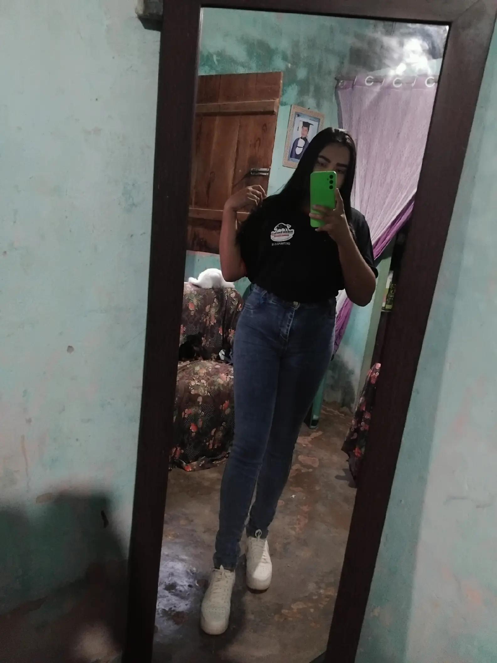 @nayrza