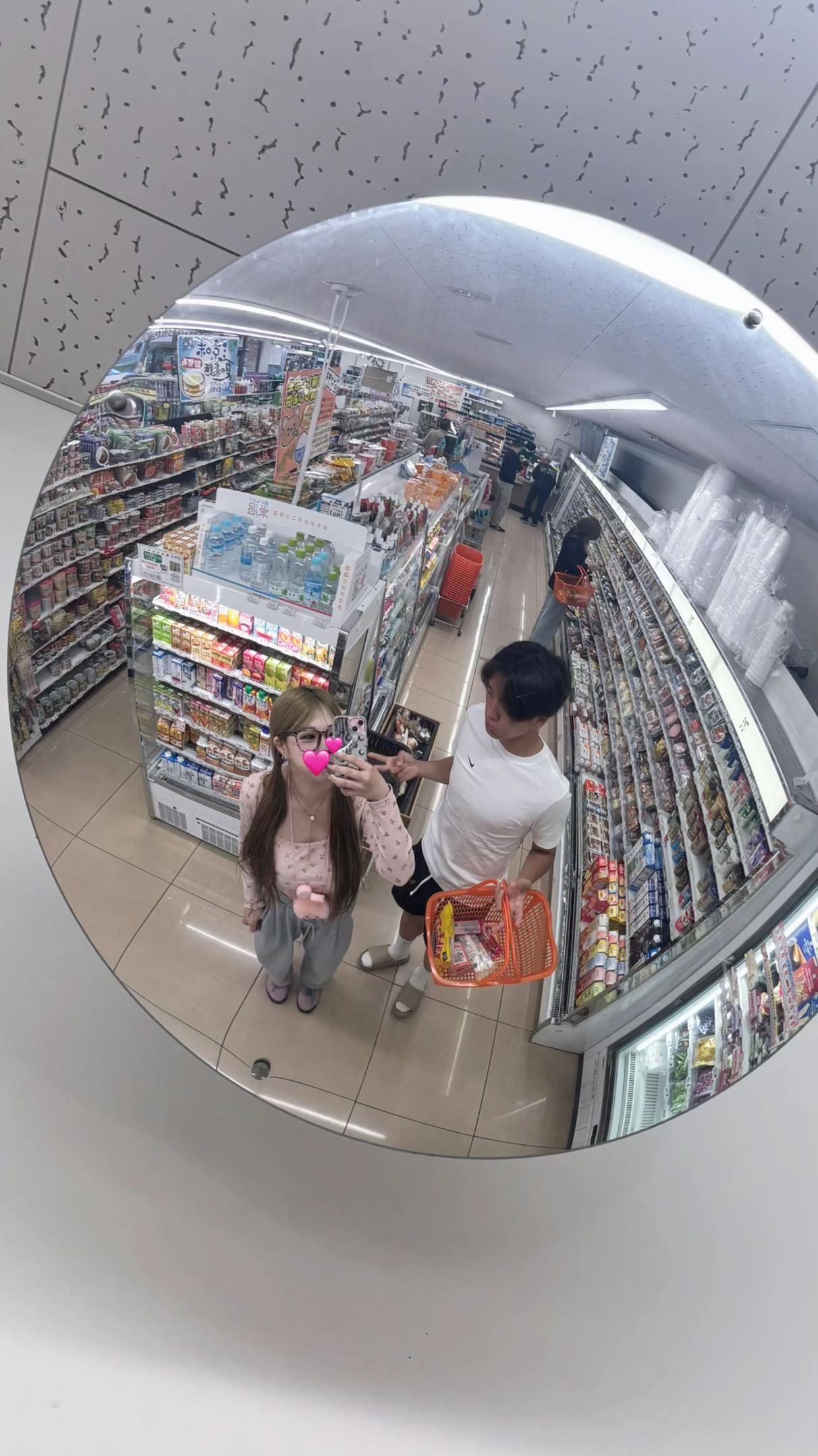 @𝒦