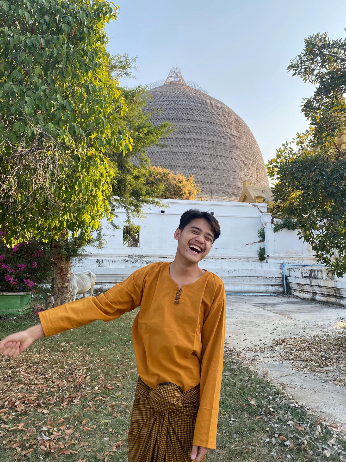 @ပုစွန်ထုပ်
