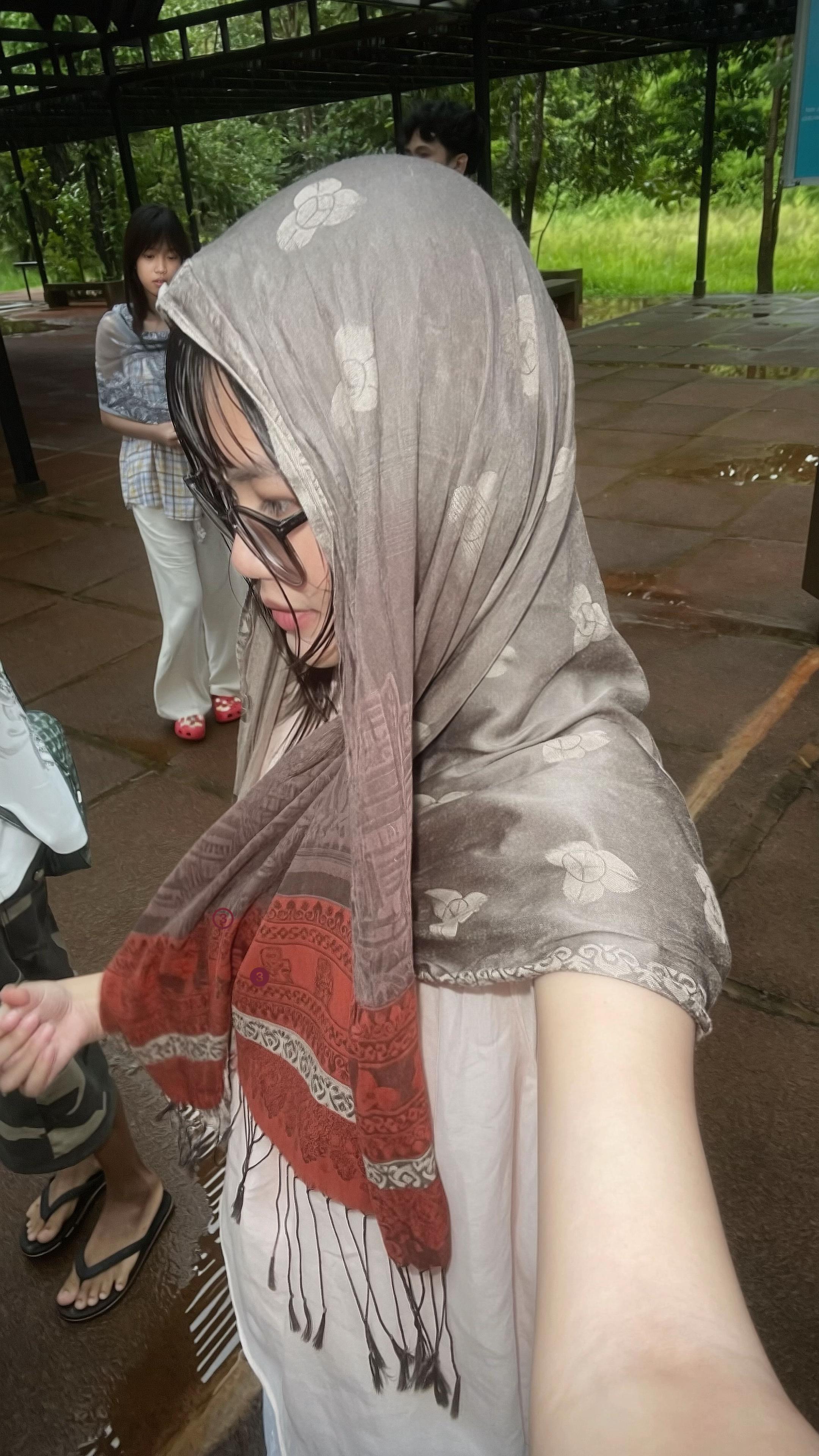 @លីហ្សា_ Liza 𝜗𝜚˚⋆