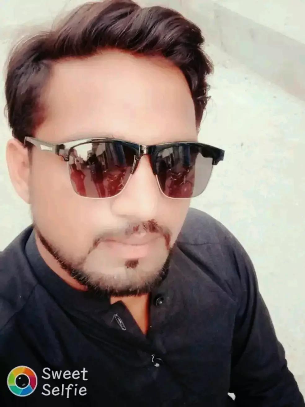 @azeeansari4