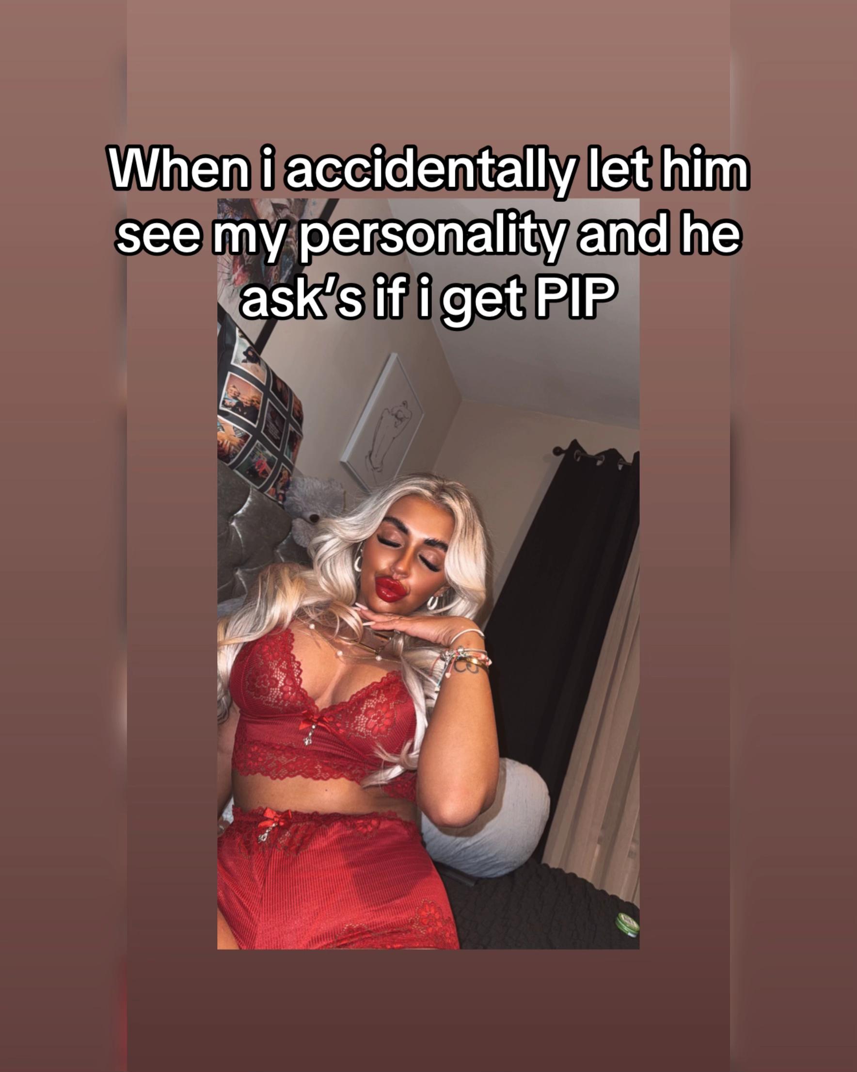 @𝒫𝓇𝑒𝓉𝓉𝓎𝓁𝒾𝓁𝒷𝒶𝓇𝒷𝒾𝑒