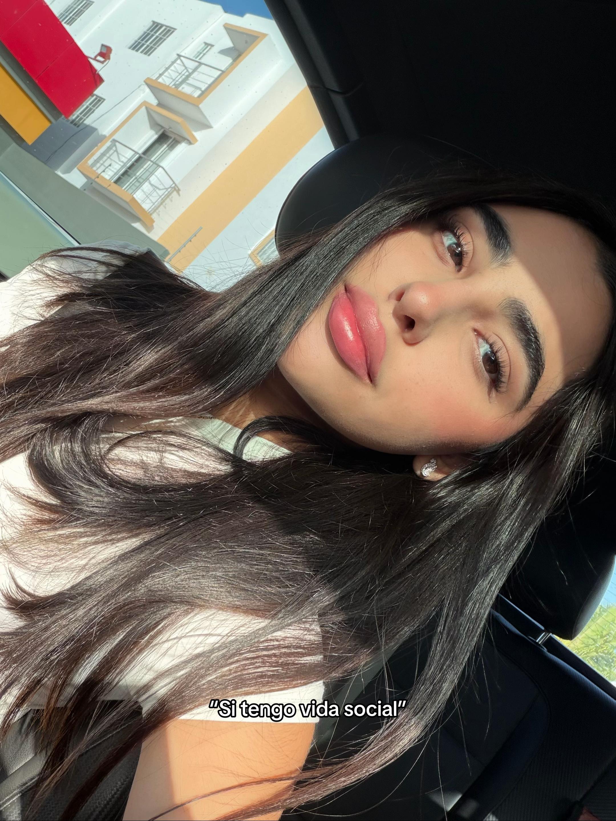 @Diazmariangelika