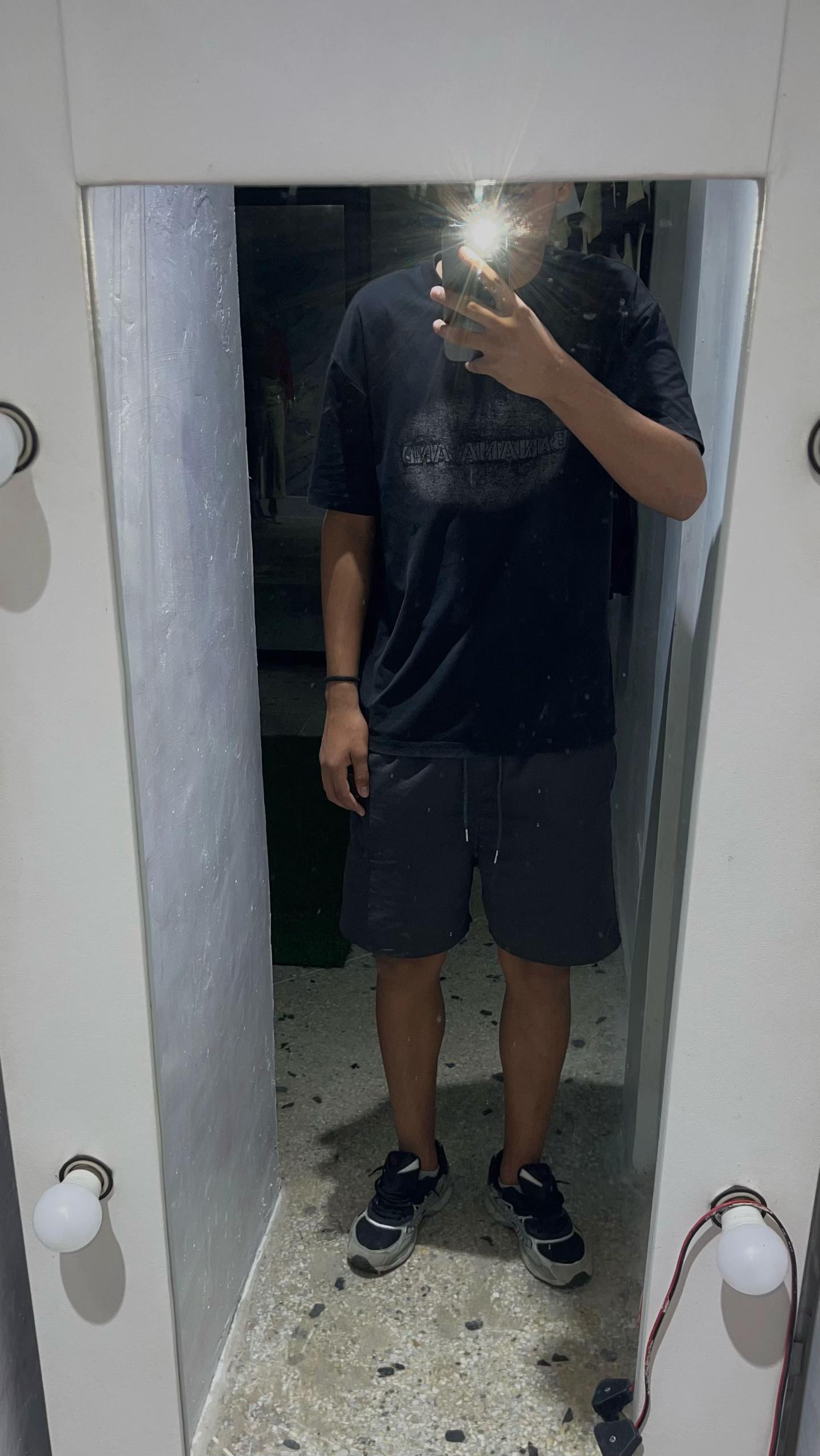 @Sebast