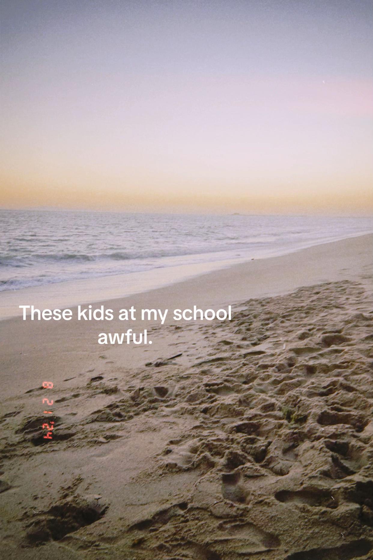 @𝓰𝓪𝓫𝓫𝓼🐚🌊🌌