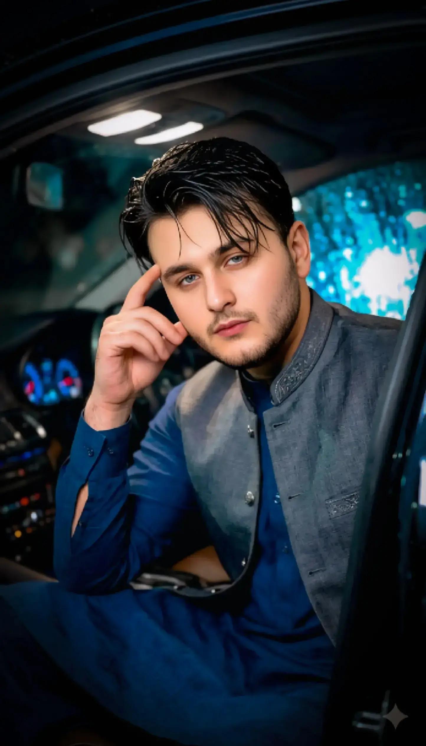 @🧡𝗦𝗛𝗔𝗡,𝐒𝐢𝐧𝐠𝐞𝐫🎤