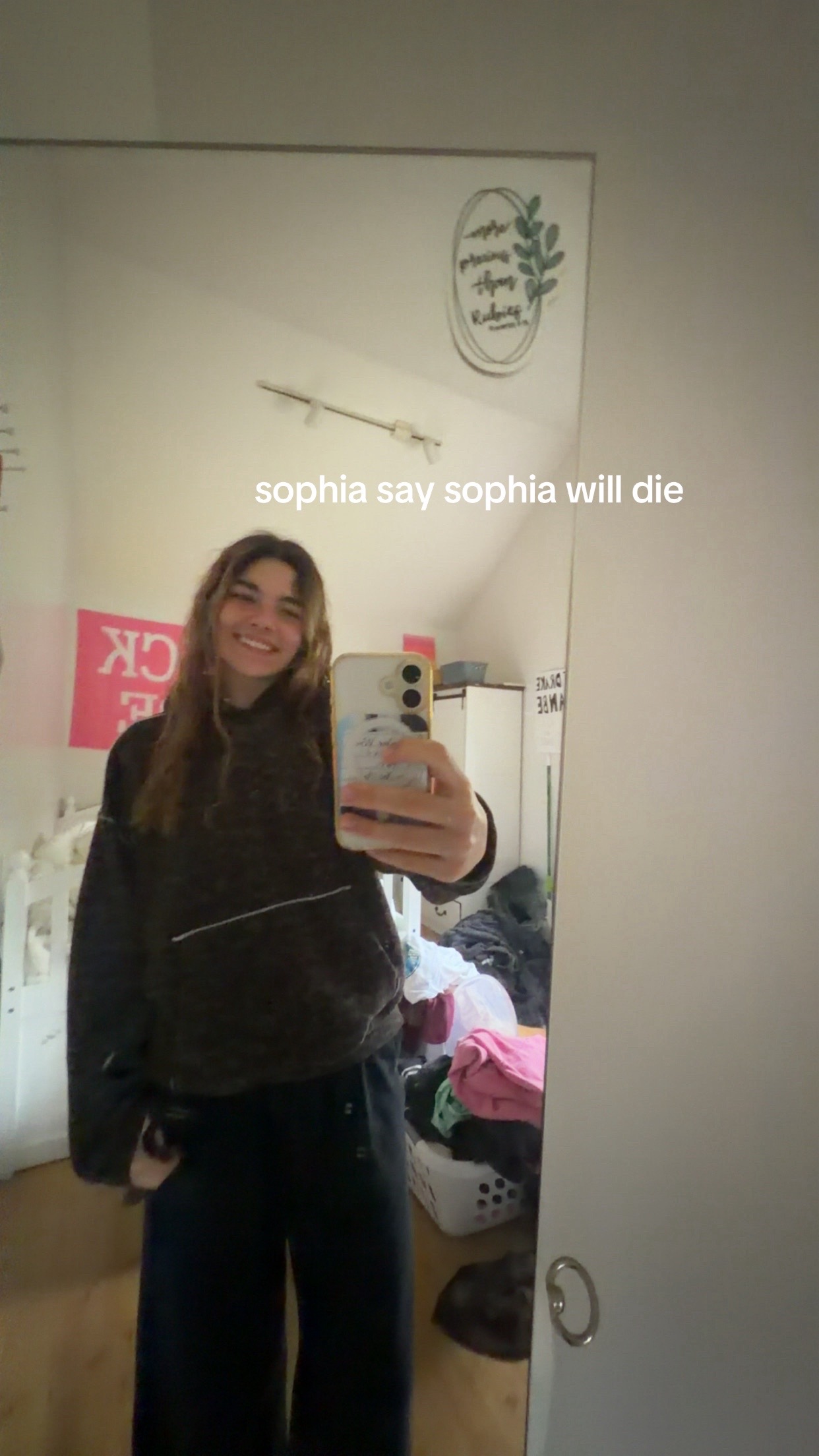 @sophia 👨🏿&zwj;🦲✝️