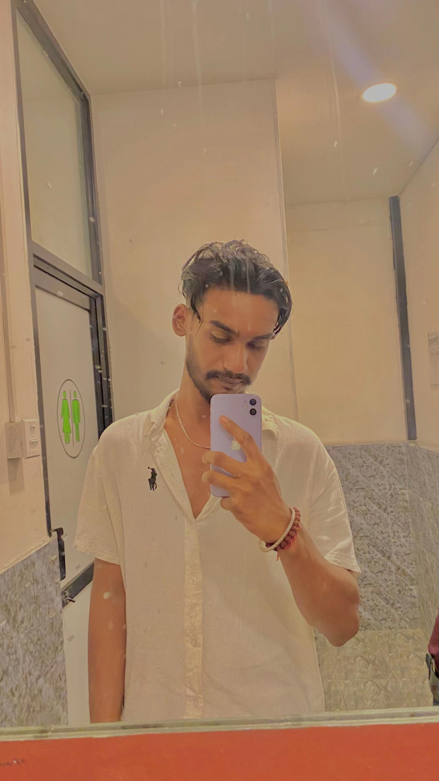 @👻🥂