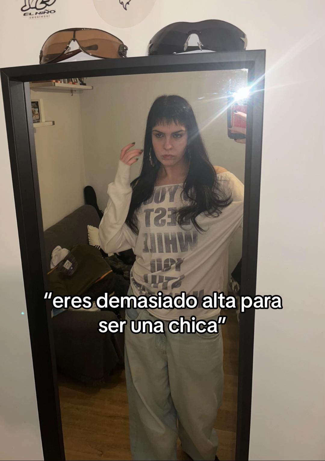 @lauraacl_