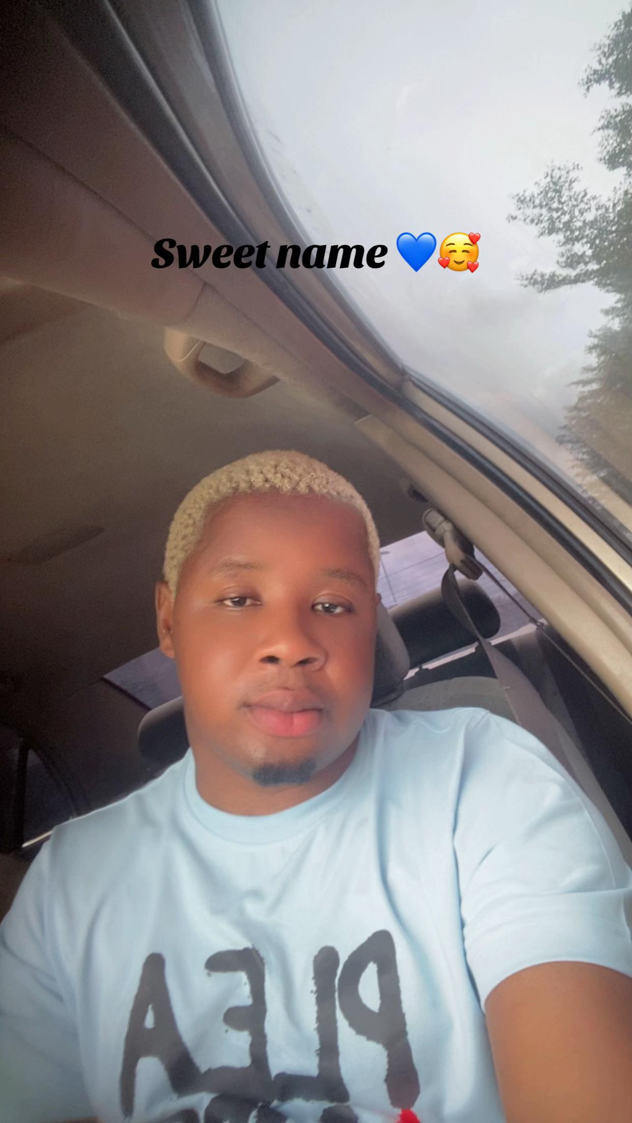 @AYOIFE💄❤️🦋
