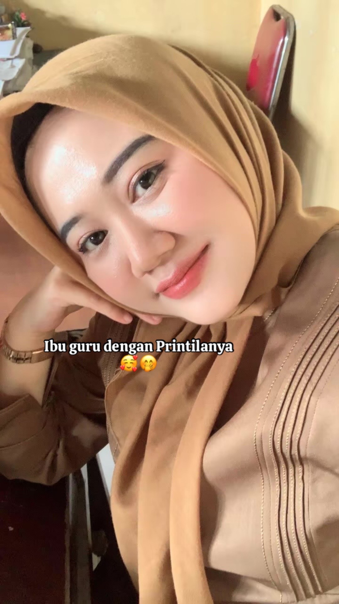 @Bu Vivien 🌸