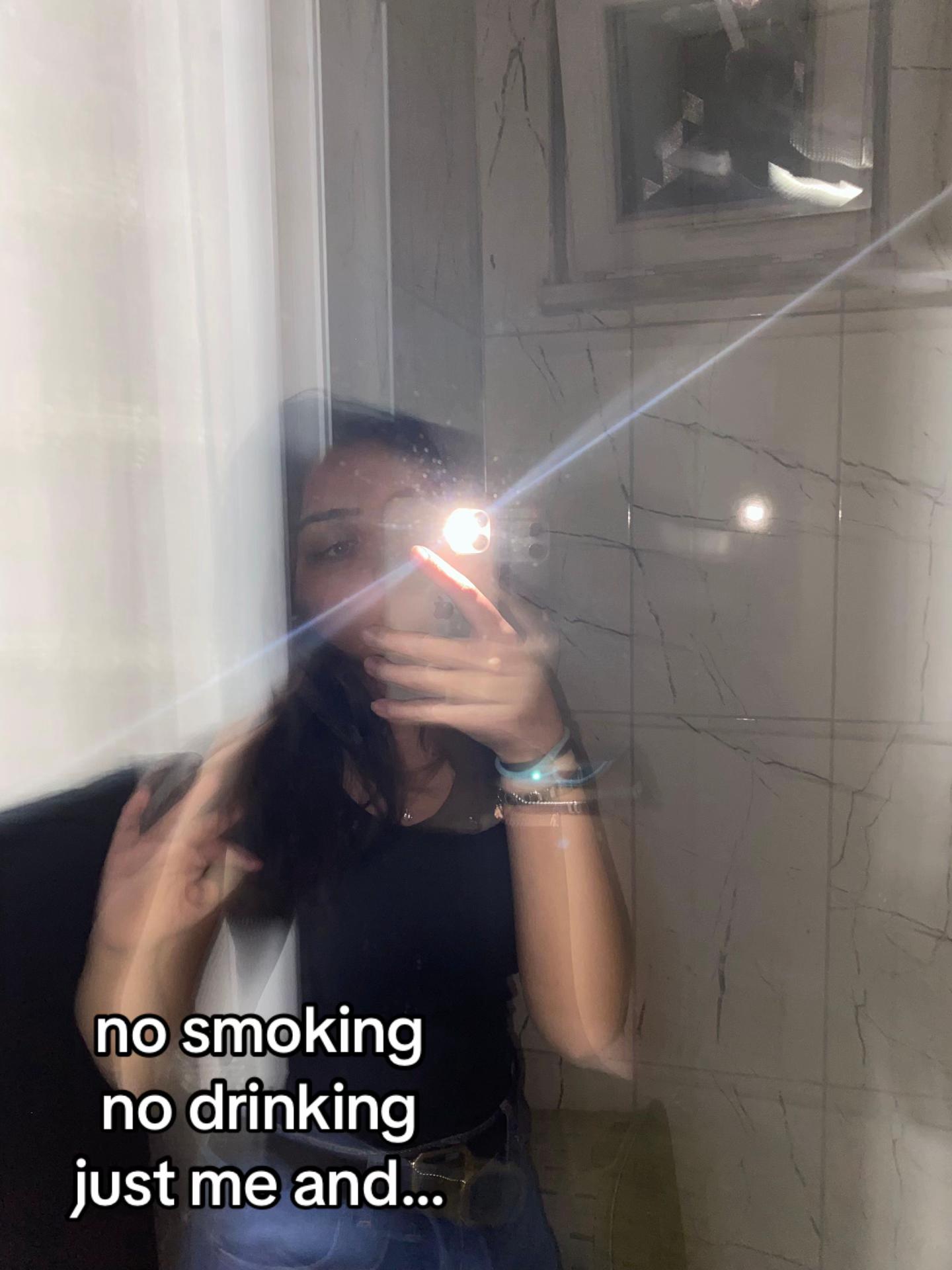 @𝐍