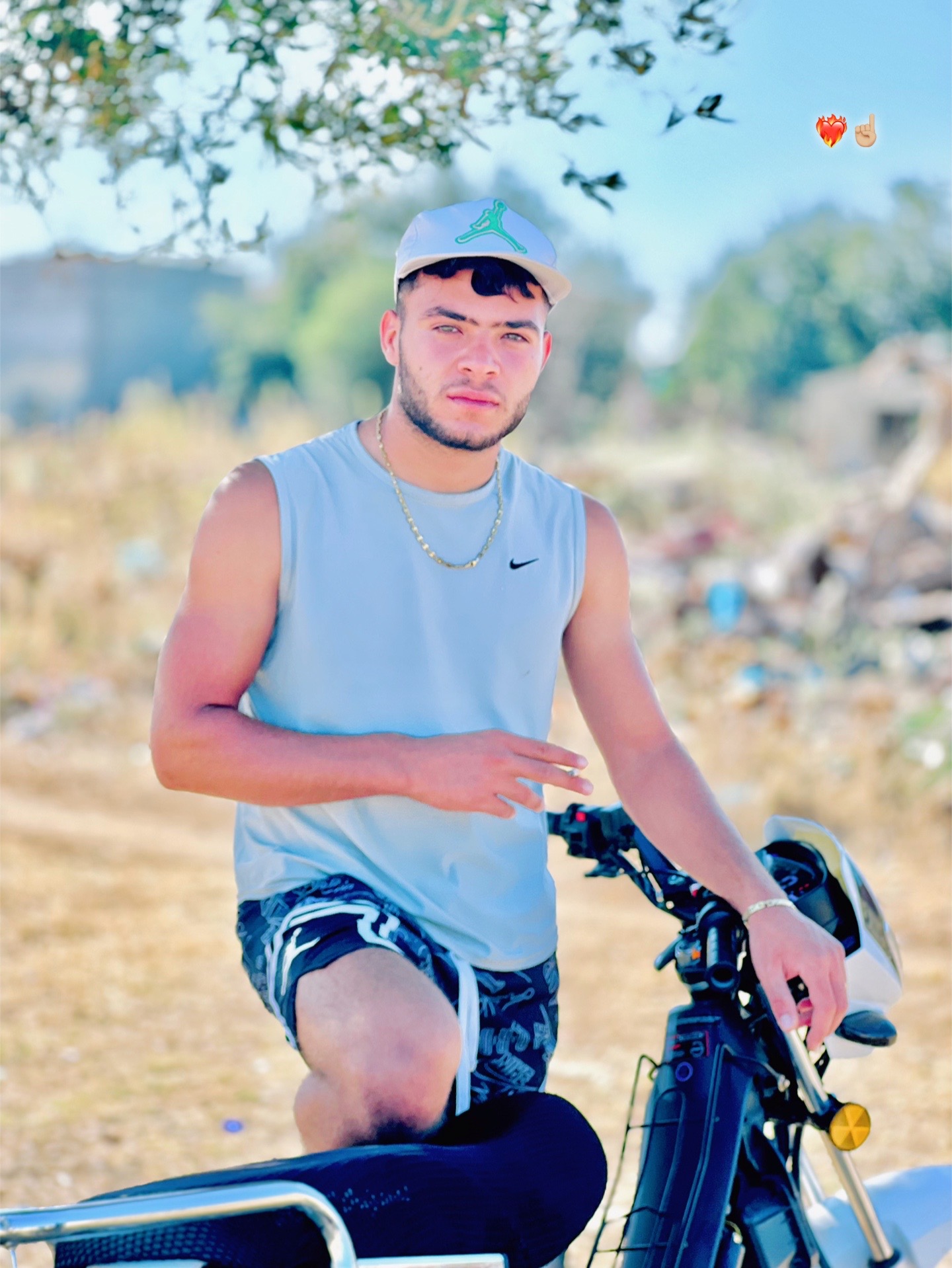 @🖤🦅weld chenwa🦅🖤