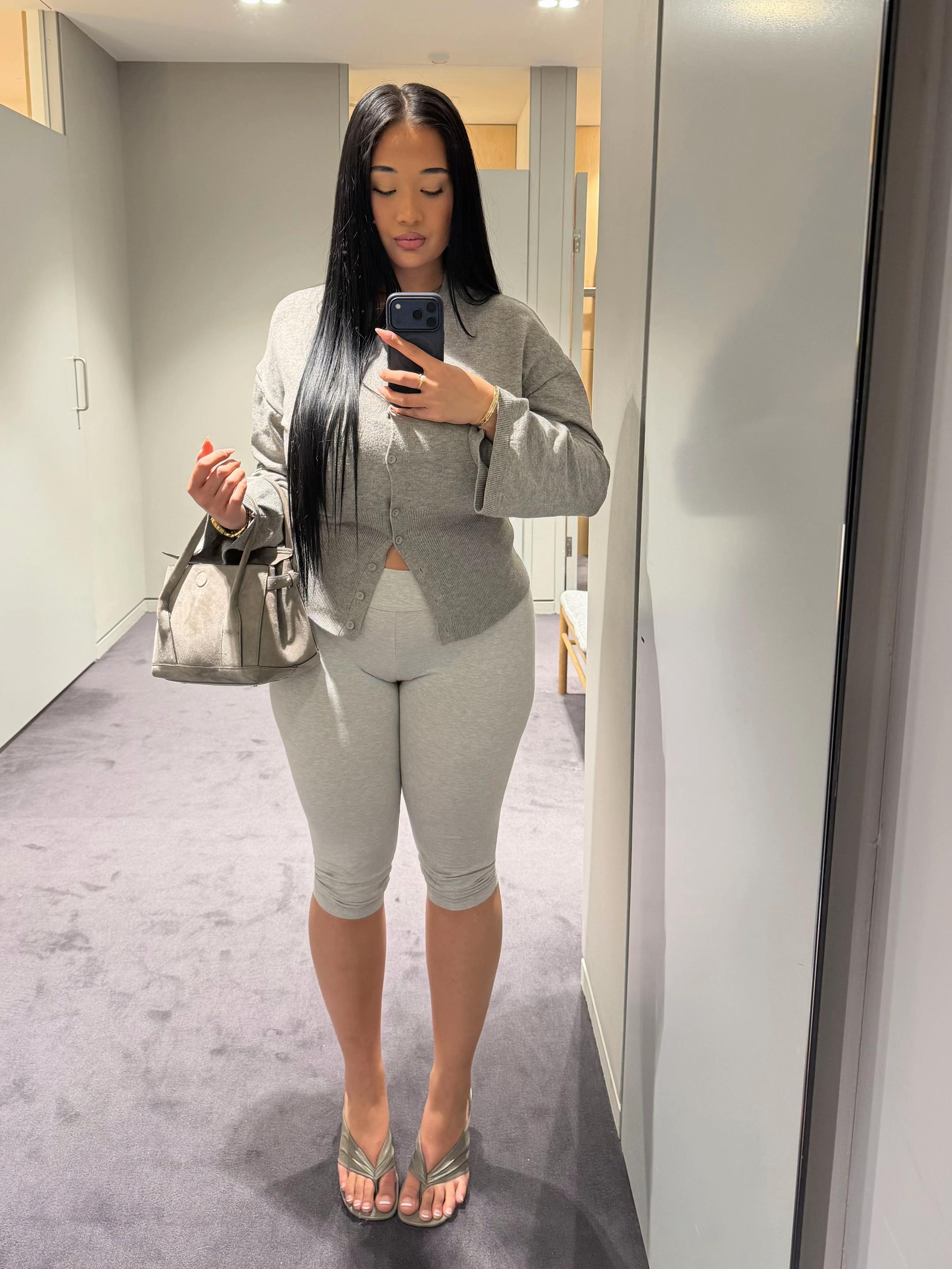 @zizi