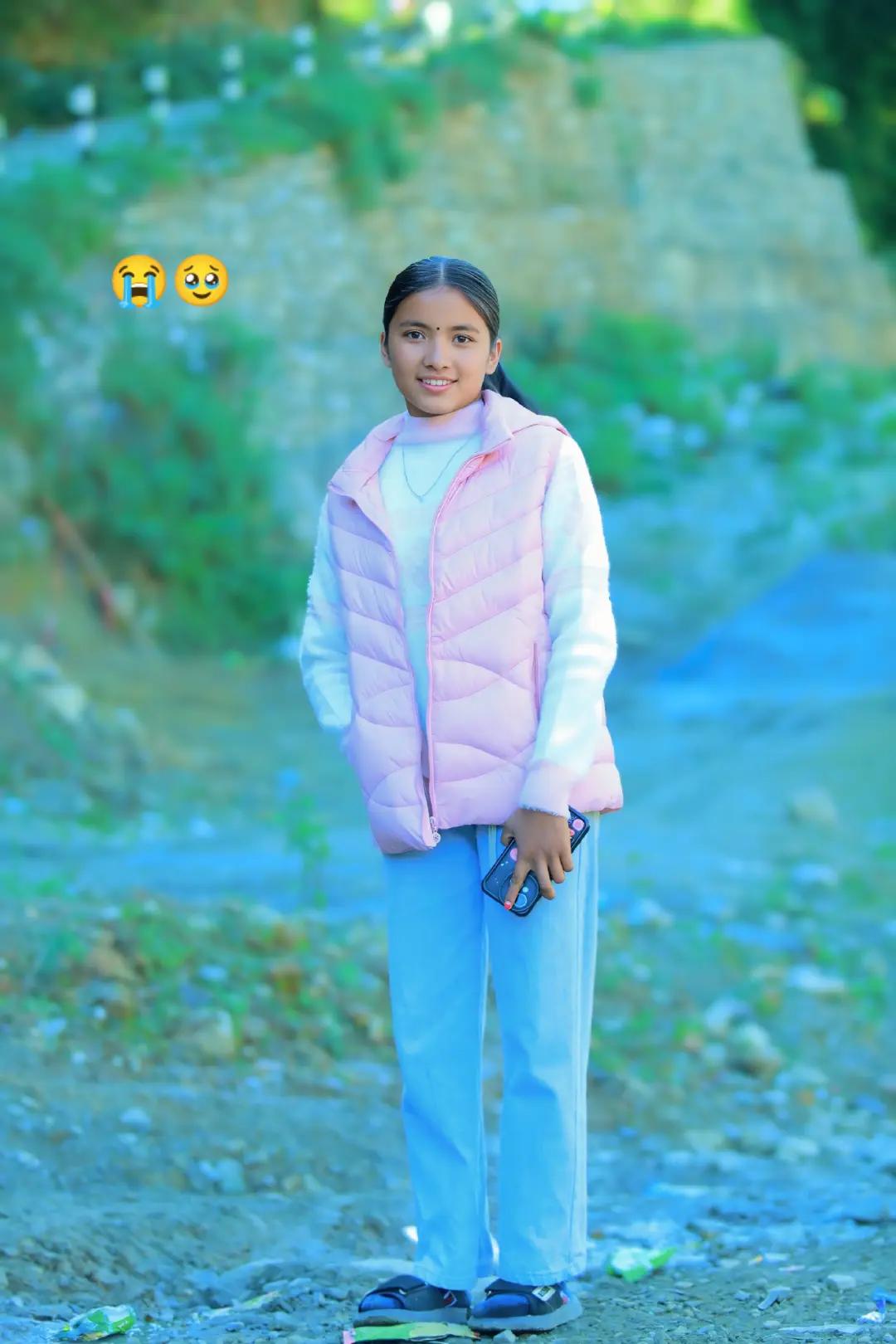 @💗 alone girl....&hearts;️😭